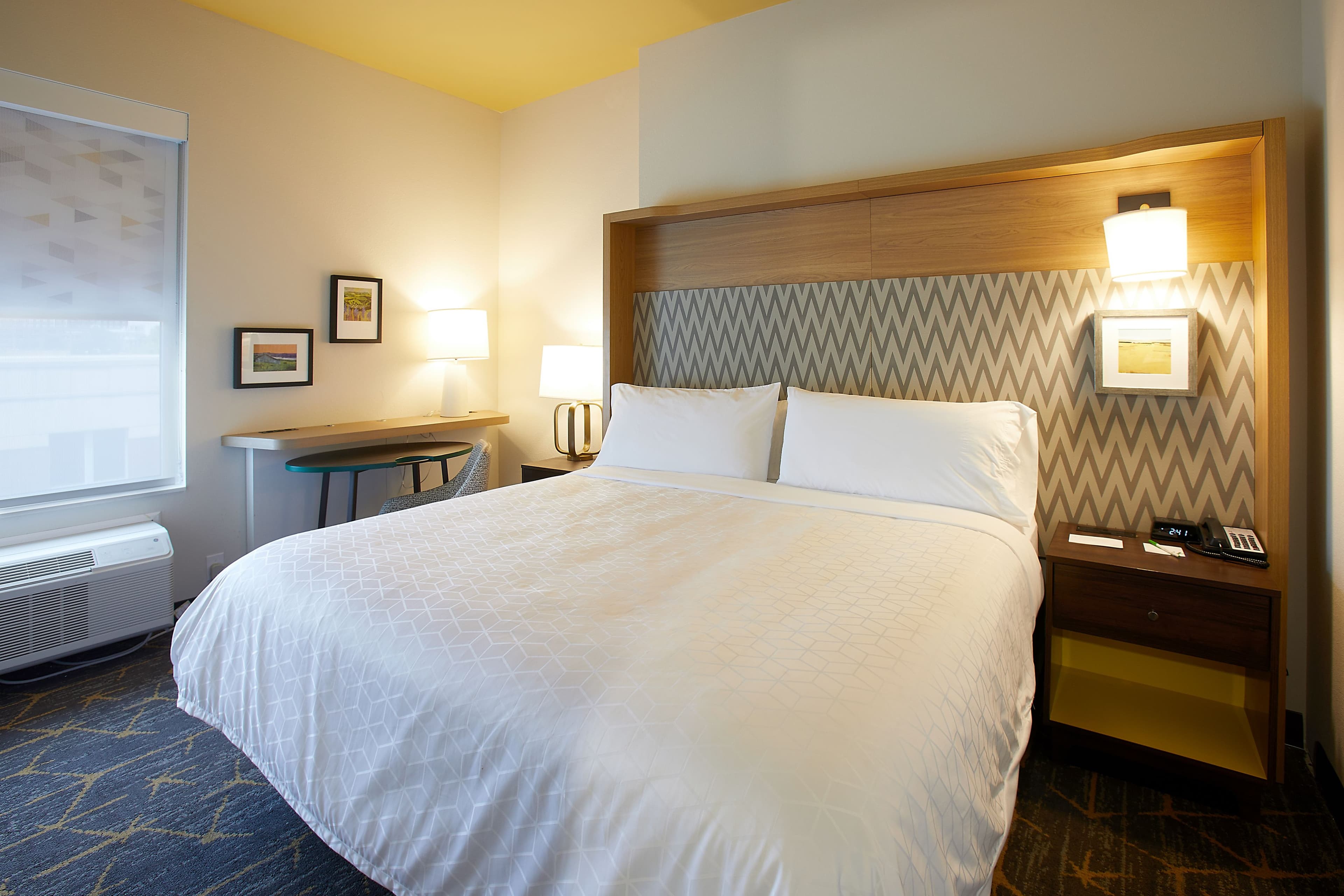 Holiday Inn Louisville Downtown - Image 4