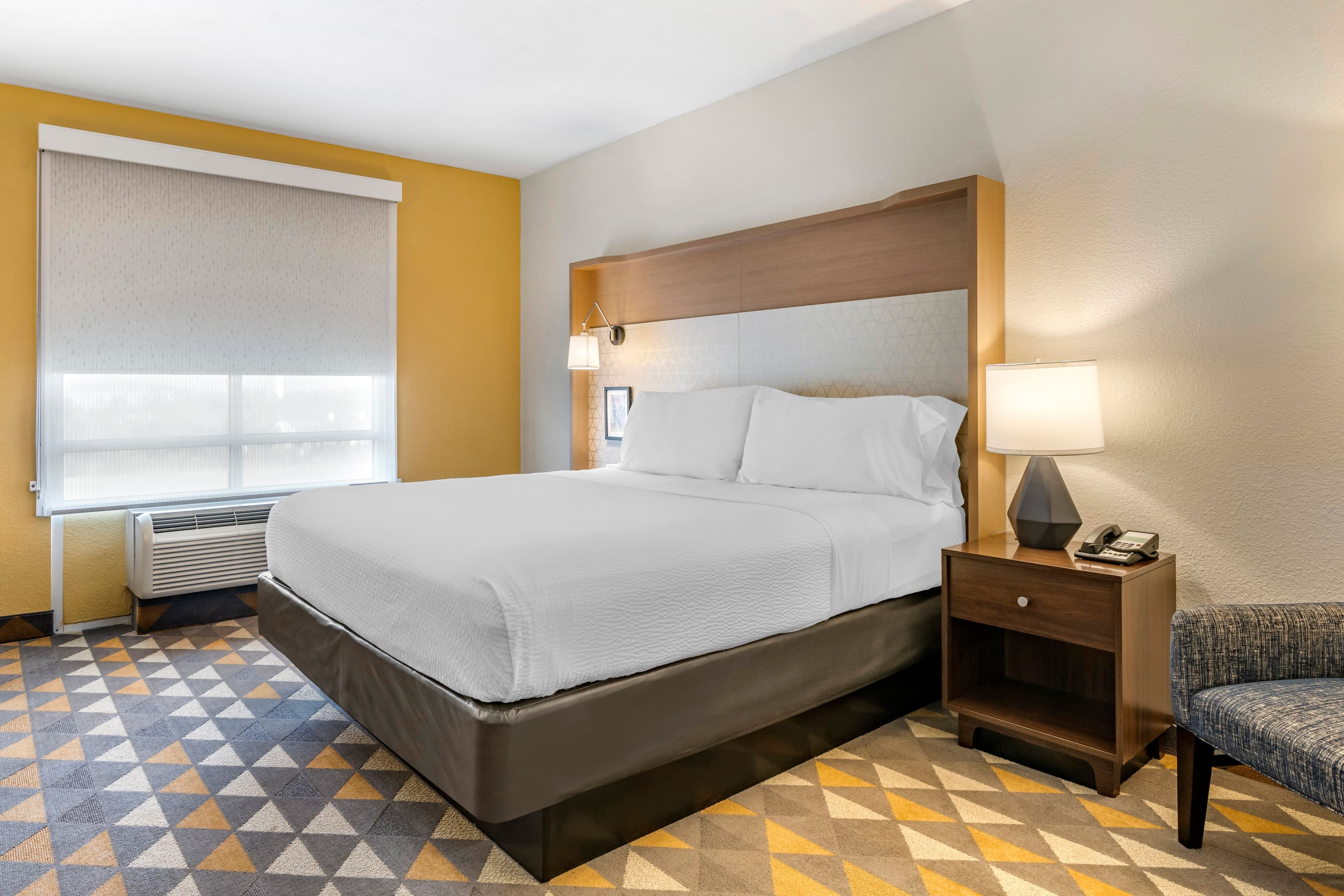 Holiday Inn Louisville Airport South - Image 3