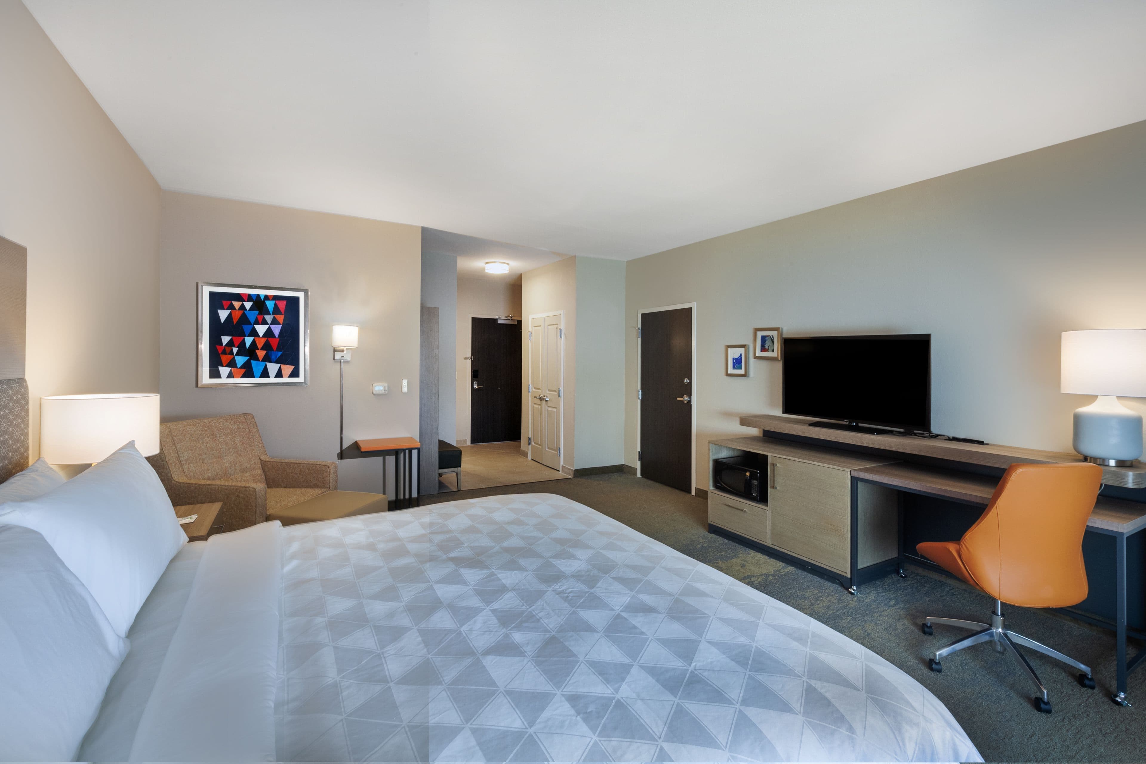 Holiday Inn Lubbock South - Image 4