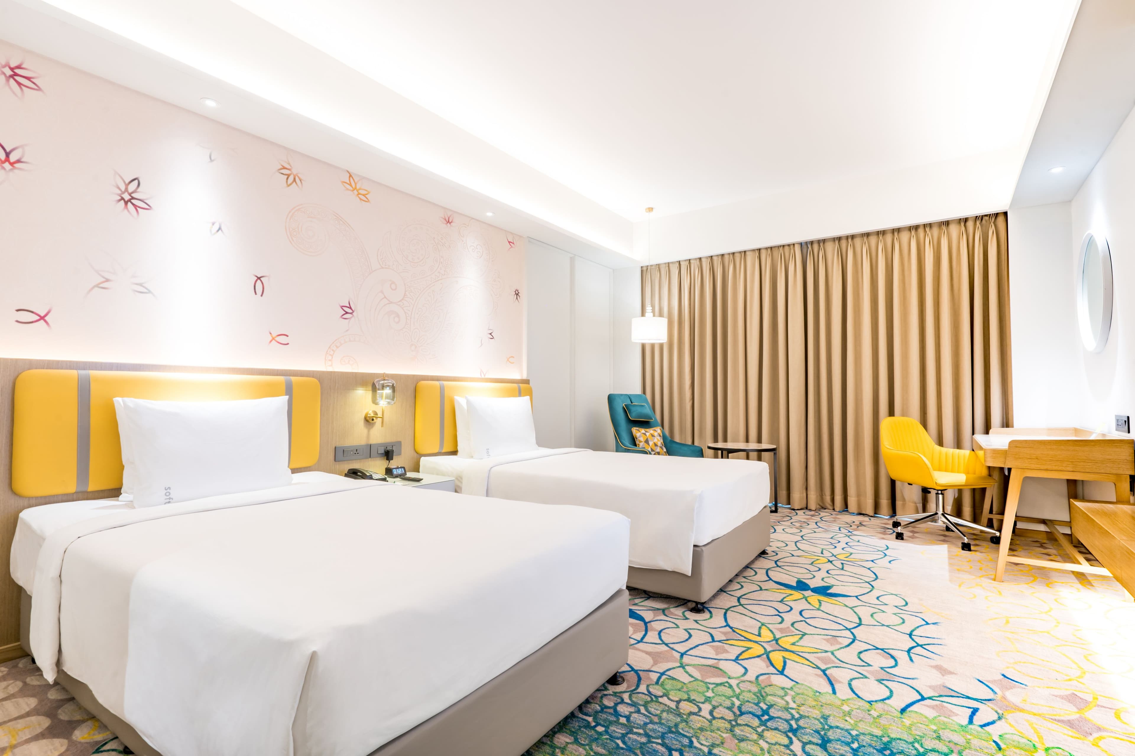 Holiday Inn Lucknow Airport - Image 2