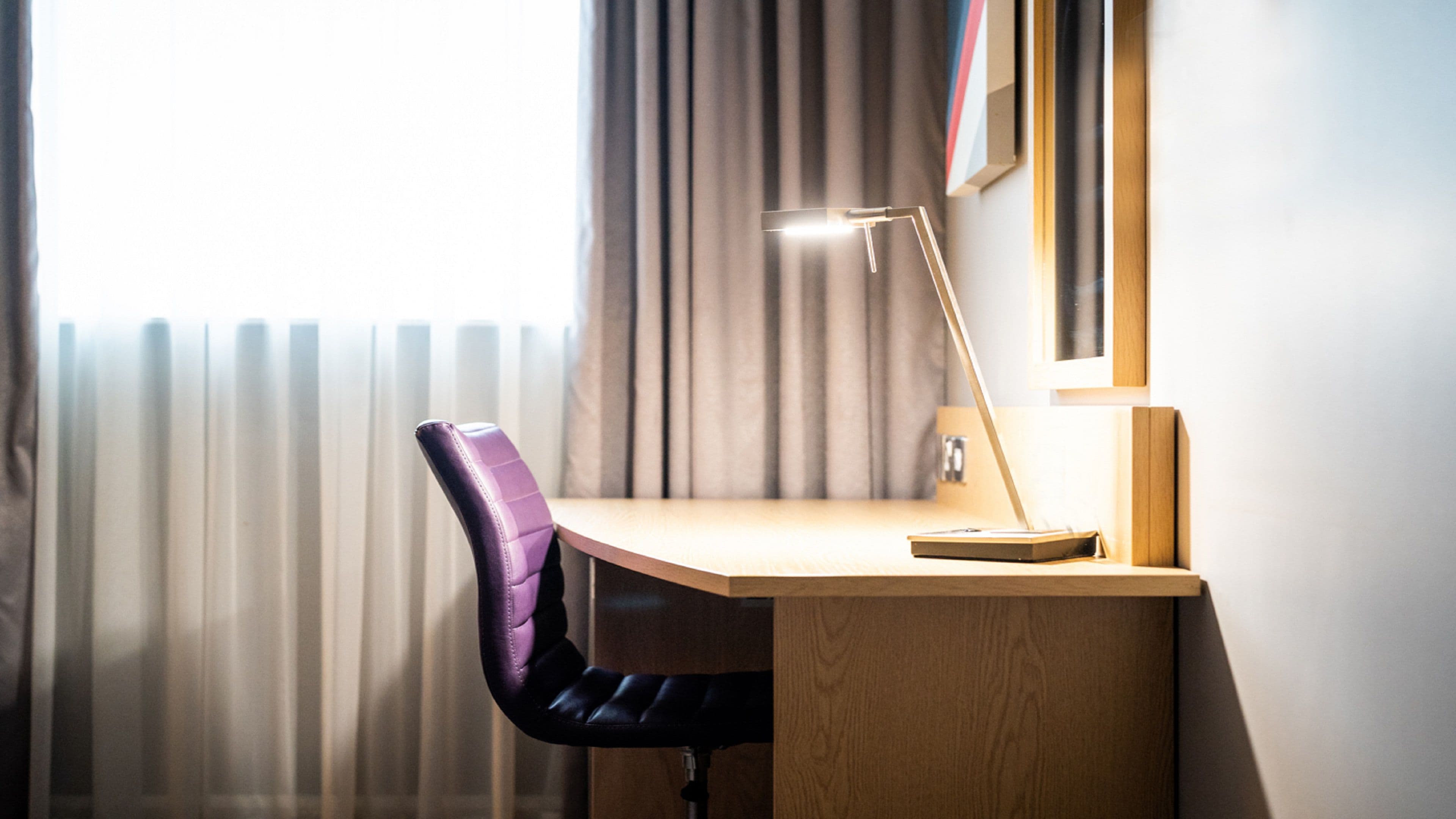 Holiday Inn London - Luton Airport - Image 5