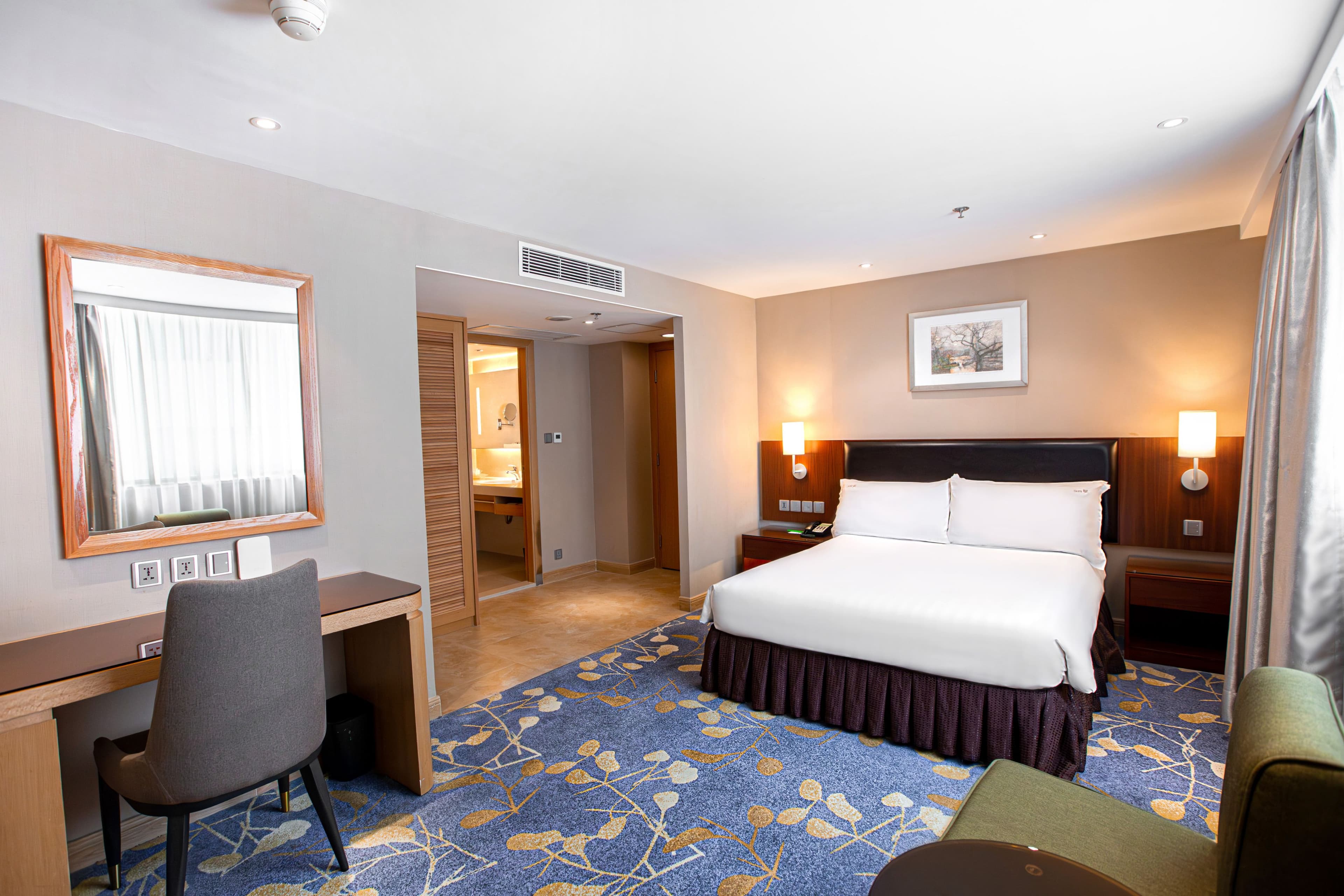 Holiday Inn Macau — 12