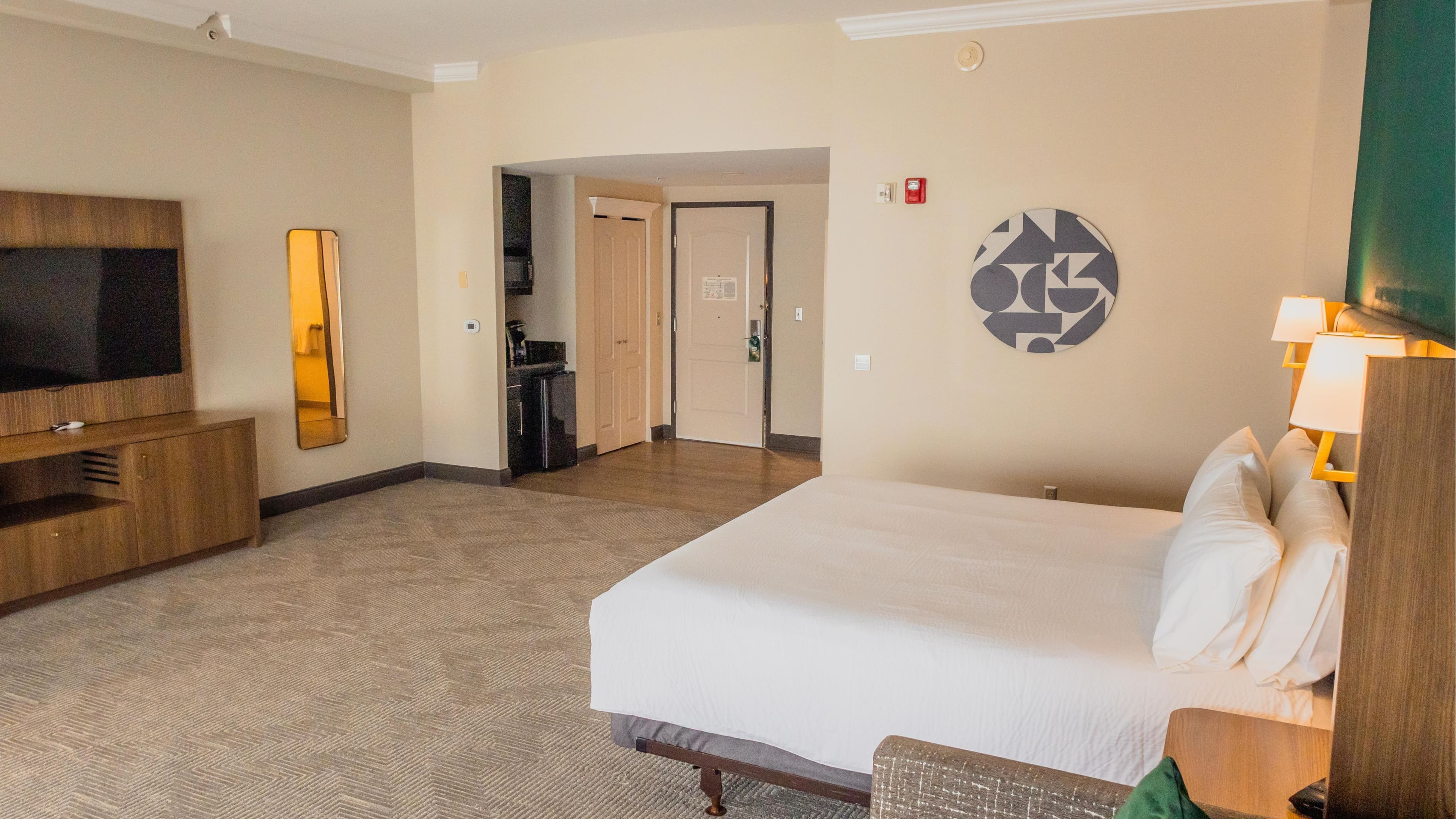 Holiday Inn Macon North — 5