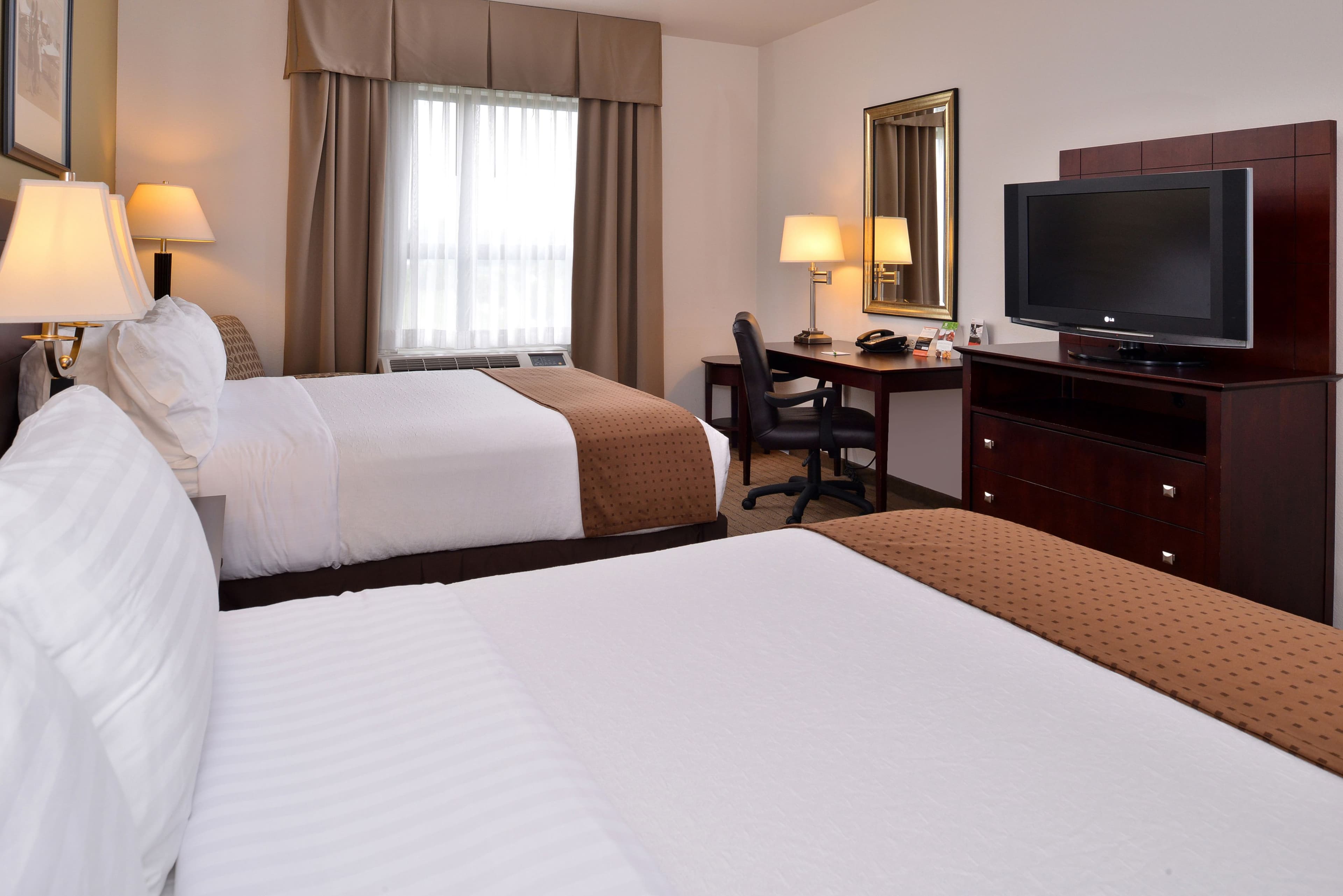Holiday Inn Madison at The American Center — 20