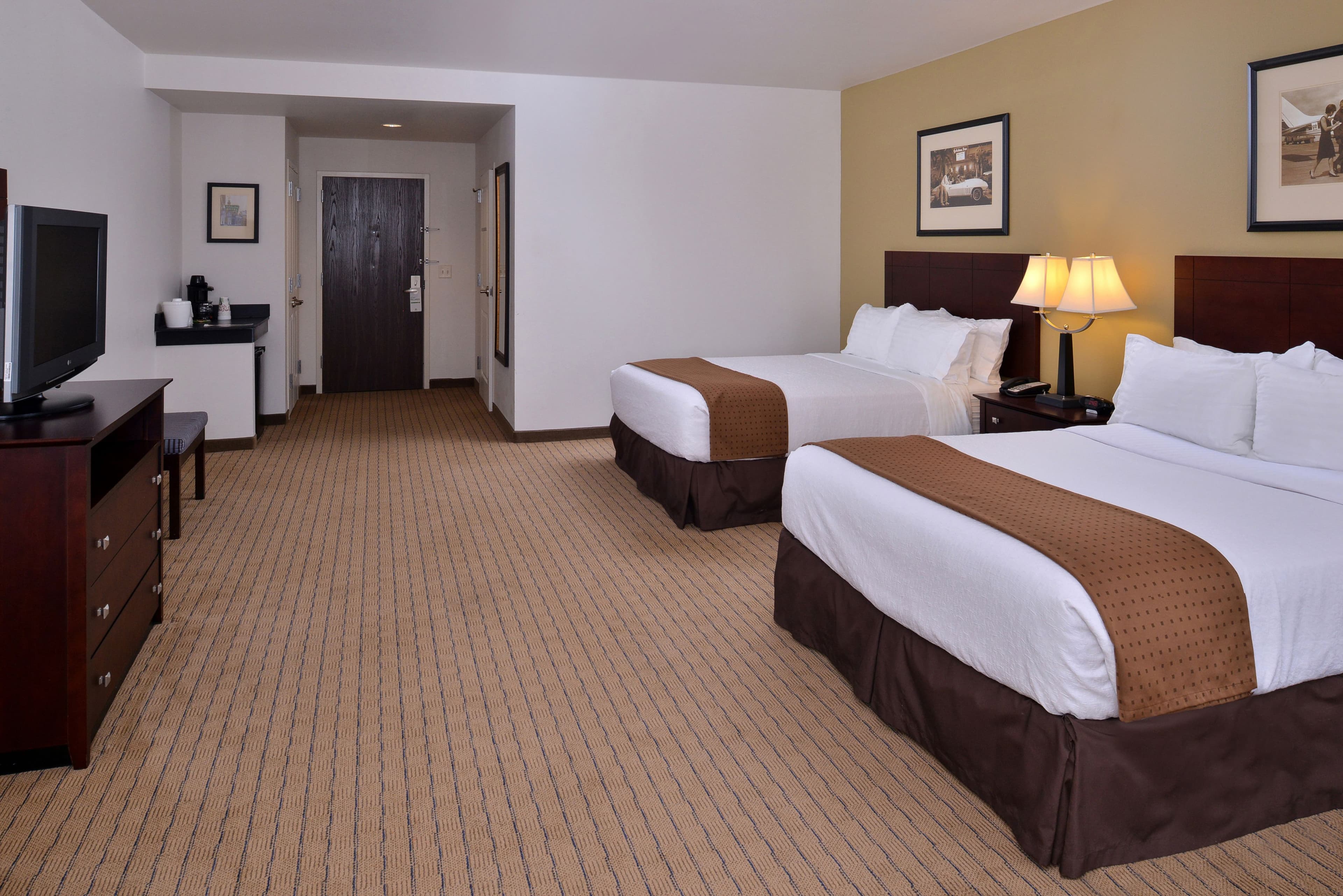 Holiday Inn Madison at The American Center — 23