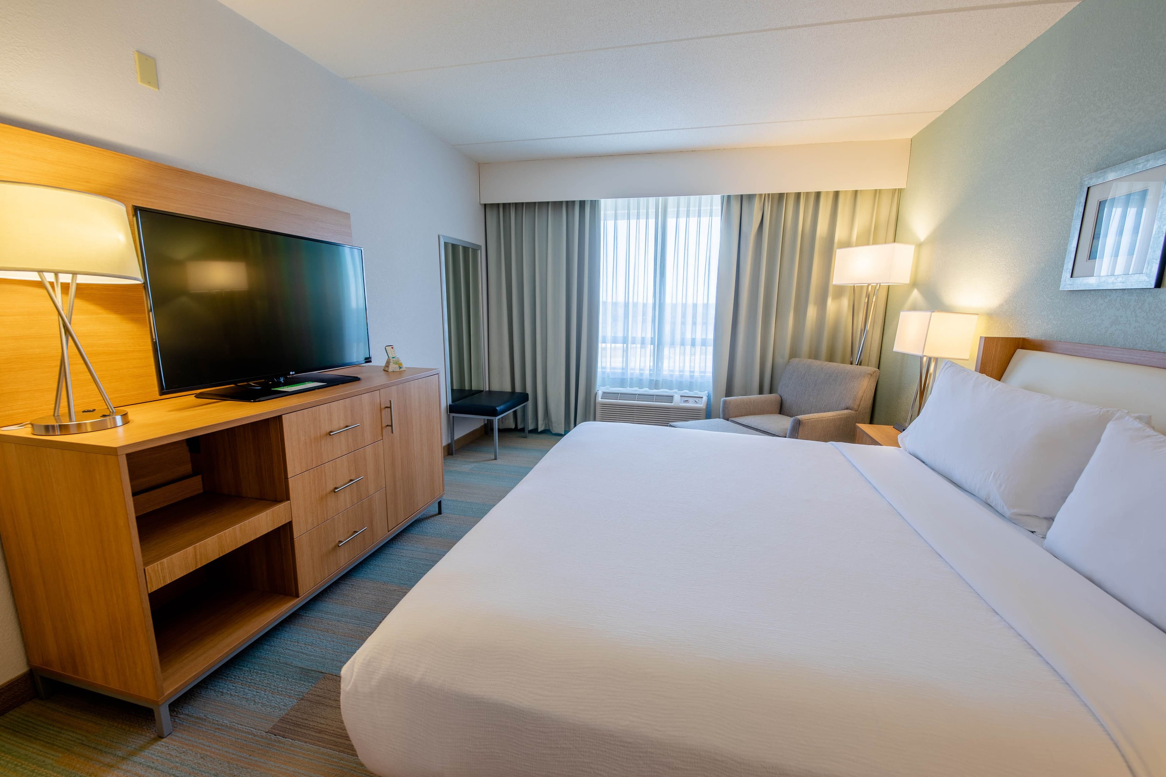 Holiday Inn Manahawkin/Long Beach Island — 9