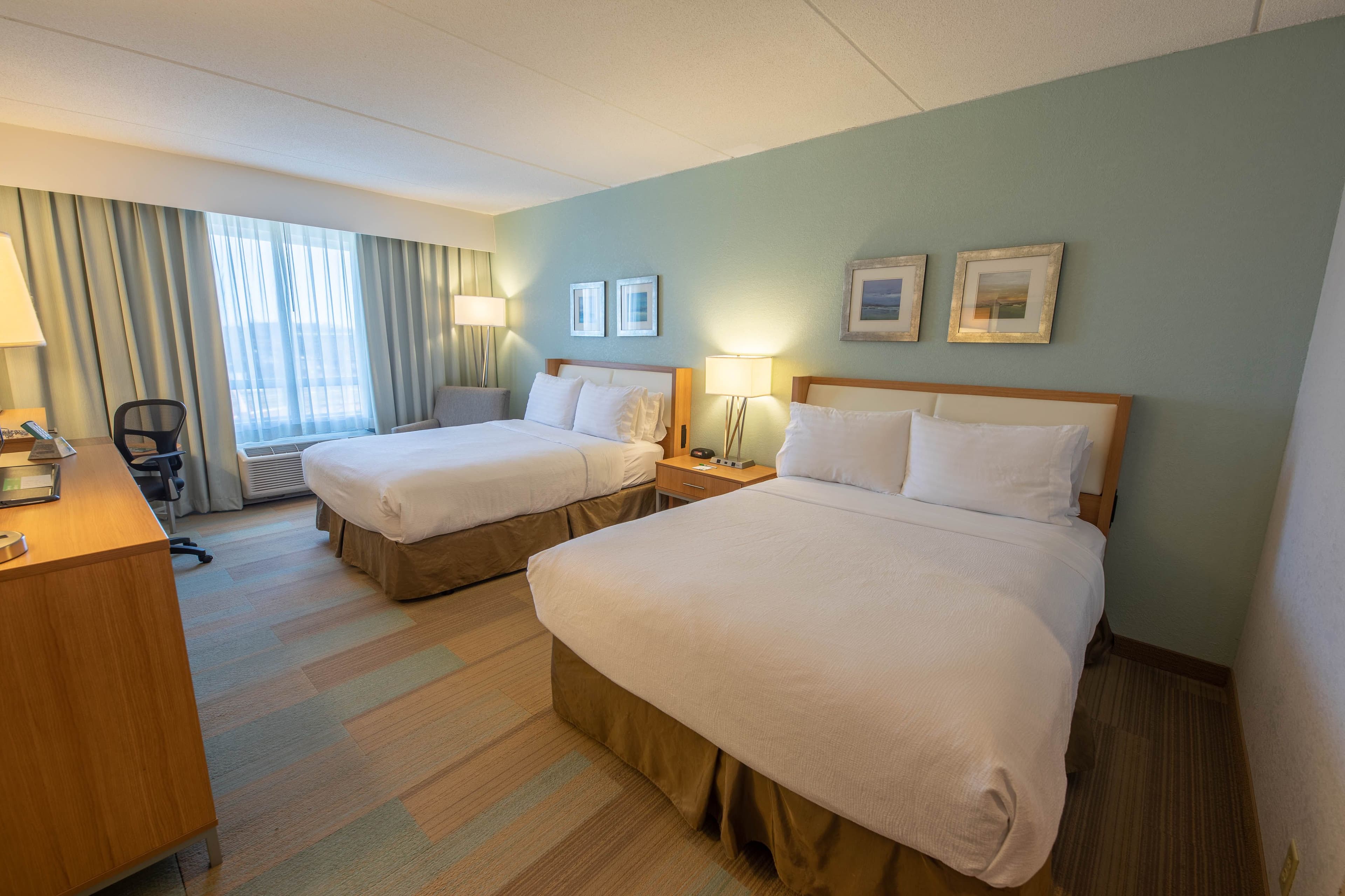 Holiday Inn Manahawkin/Long Beach Island — 23