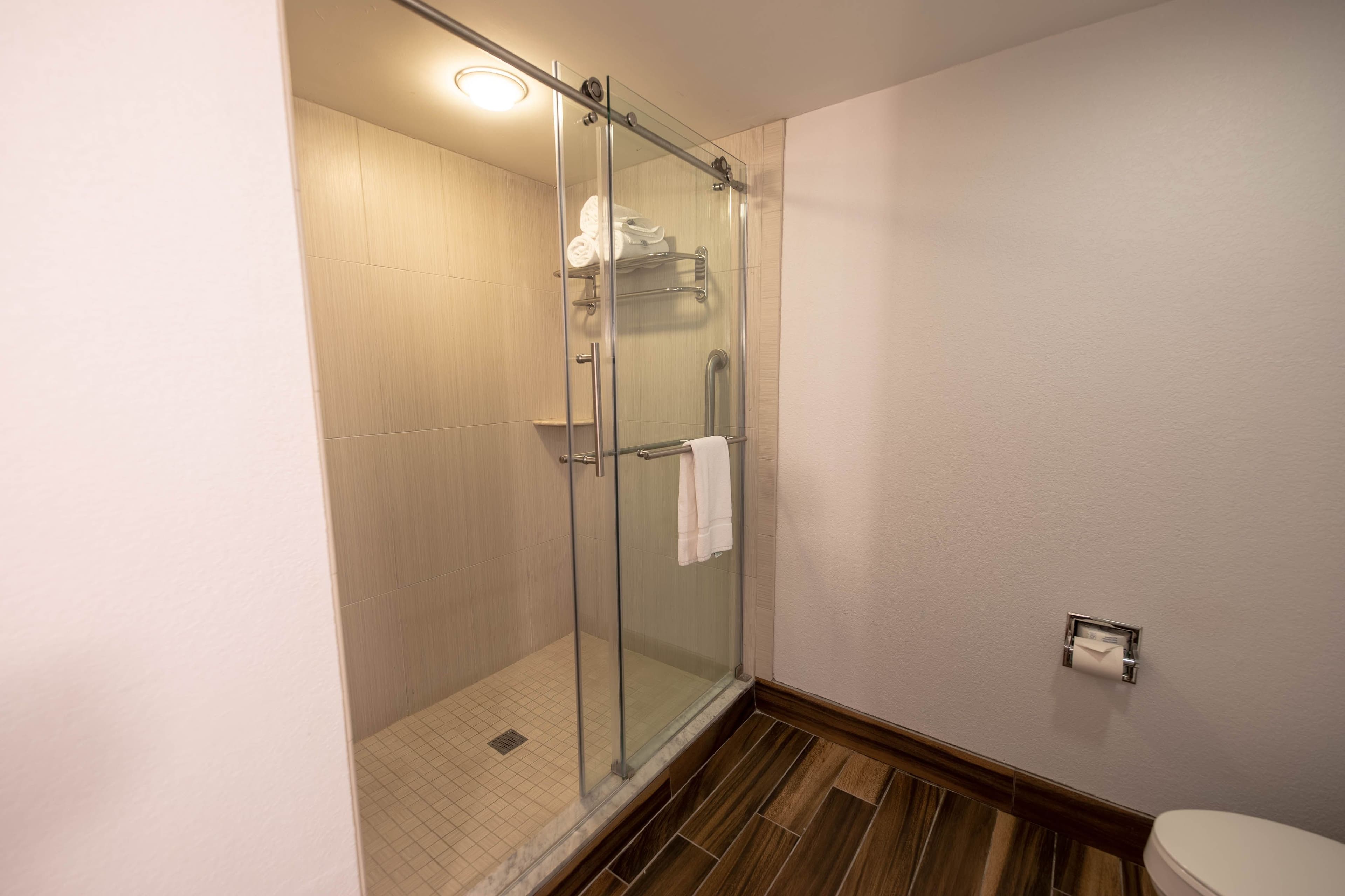 Holiday Inn Manahawkin/Long Beach Island — 15