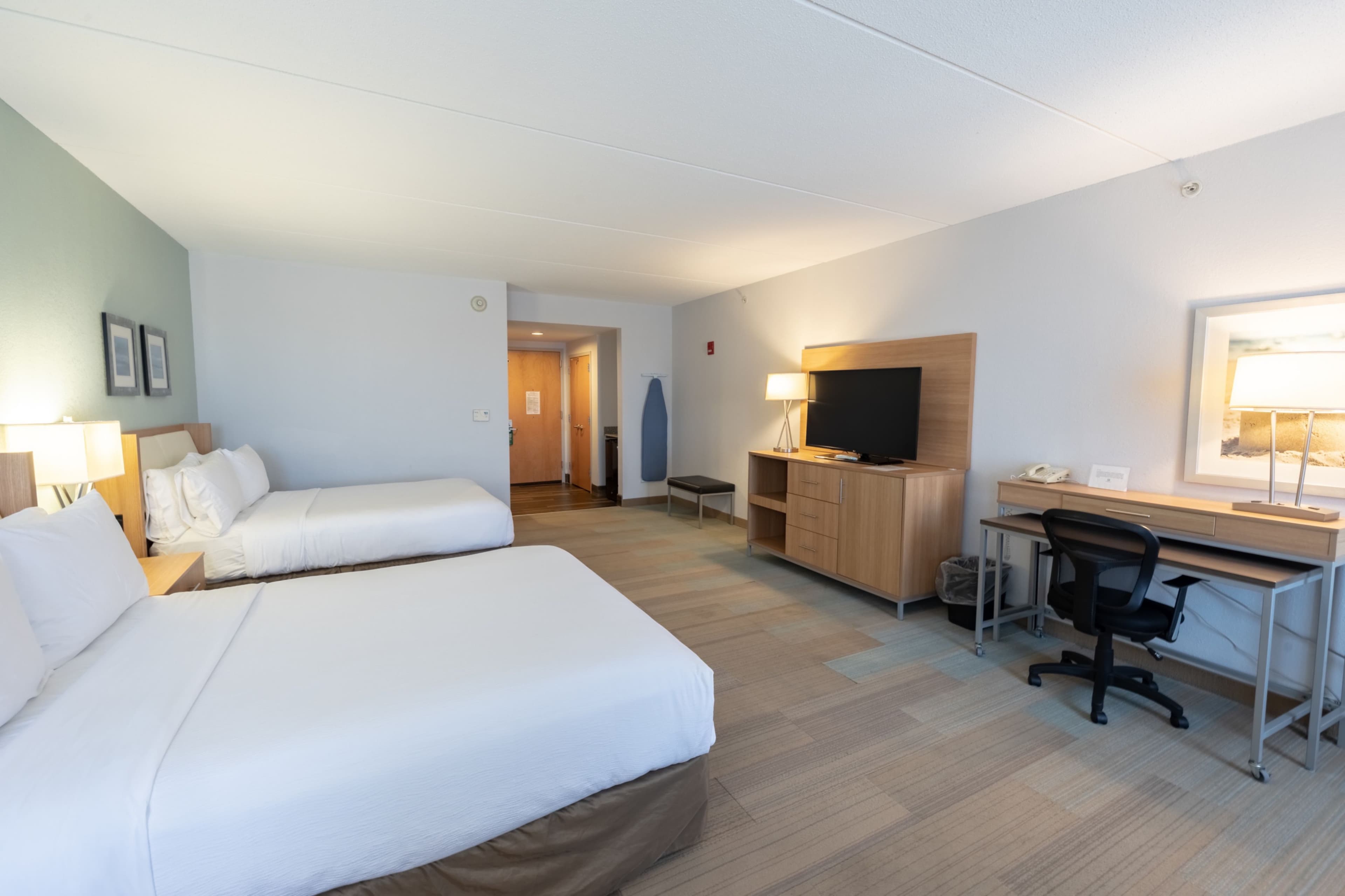 Holiday Inn Manahawkin/Long Beach Island — 22