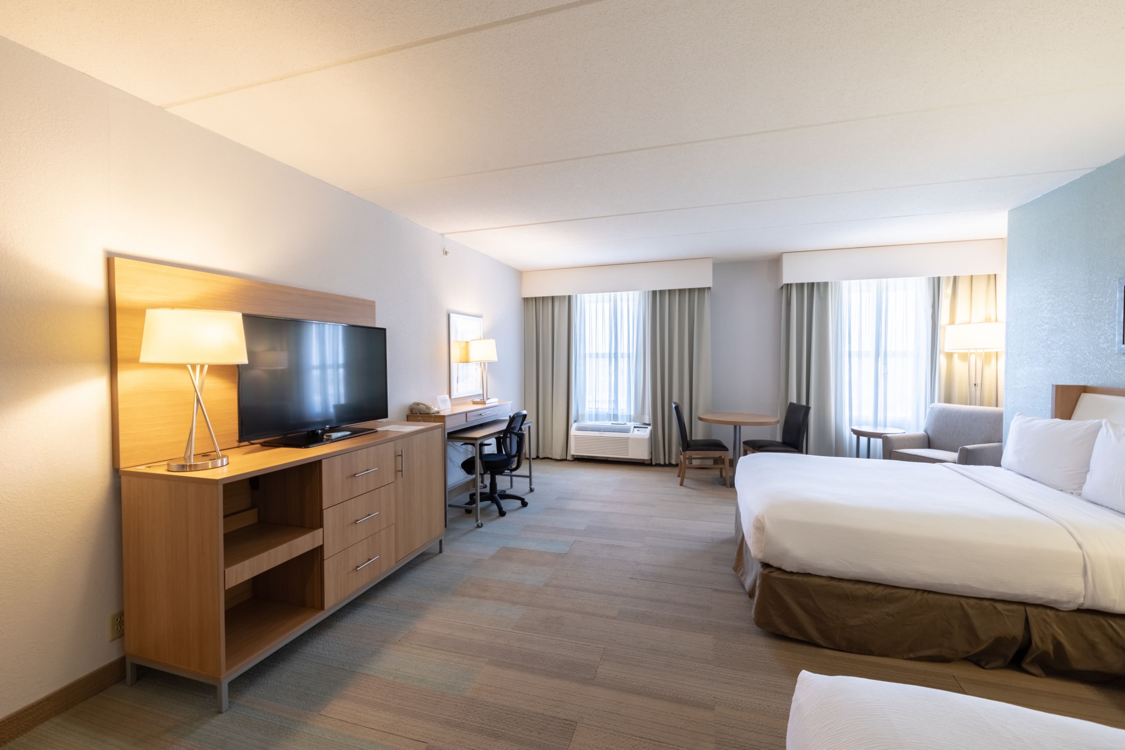 Holiday Inn Manahawkin/Long Beach Island — 27