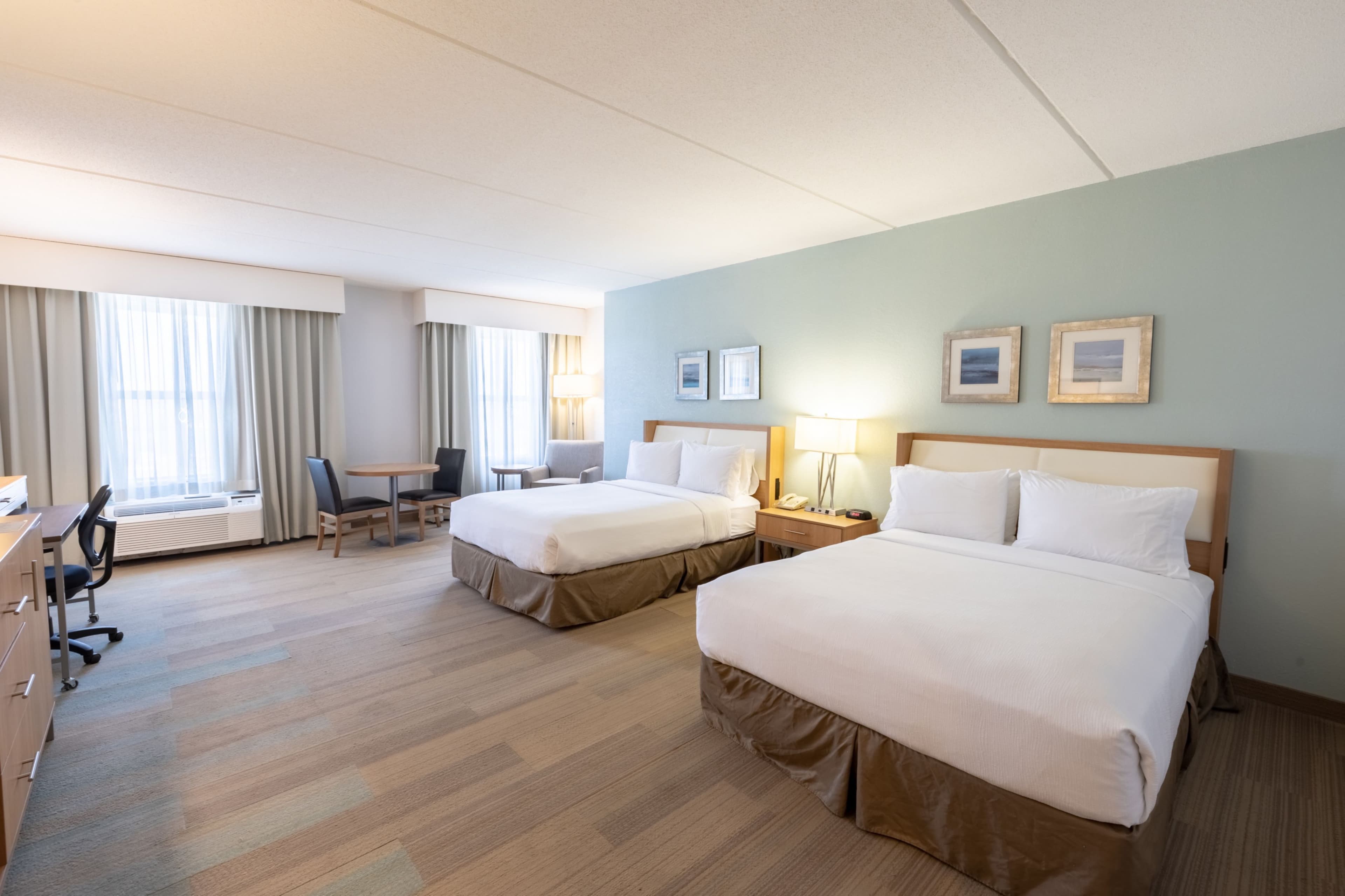 Holiday Inn Manahawkin/Long Beach Island — 25