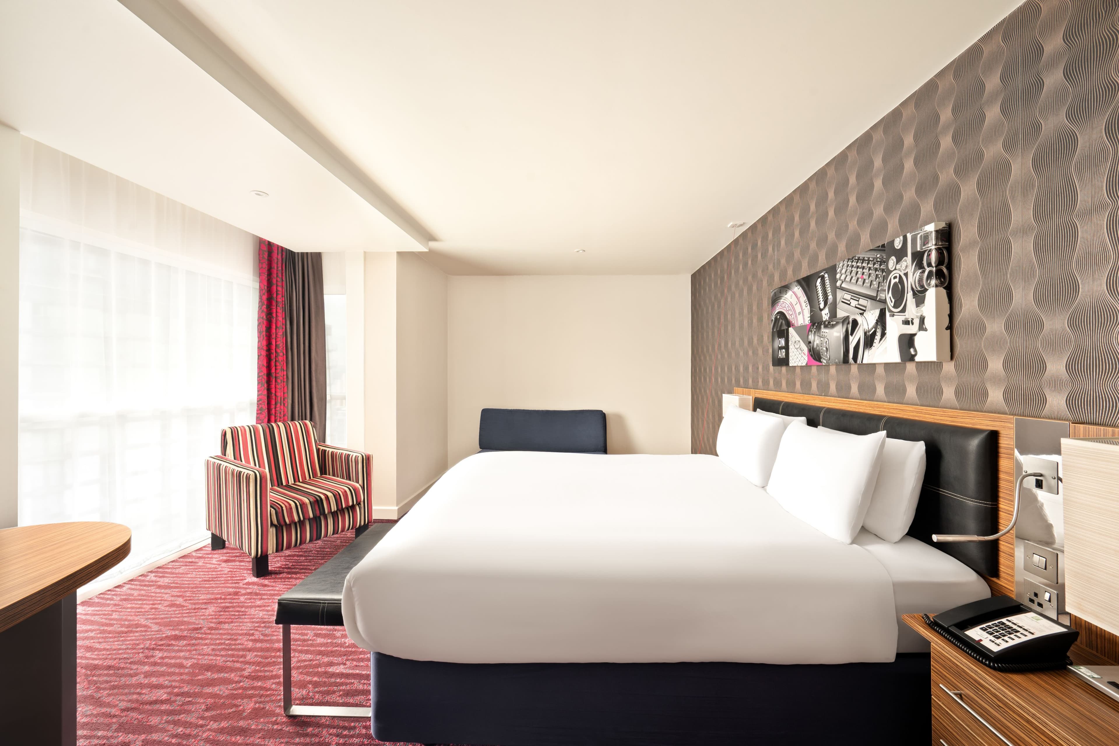 Holiday Inn Manchester - MediaCityUK — 11