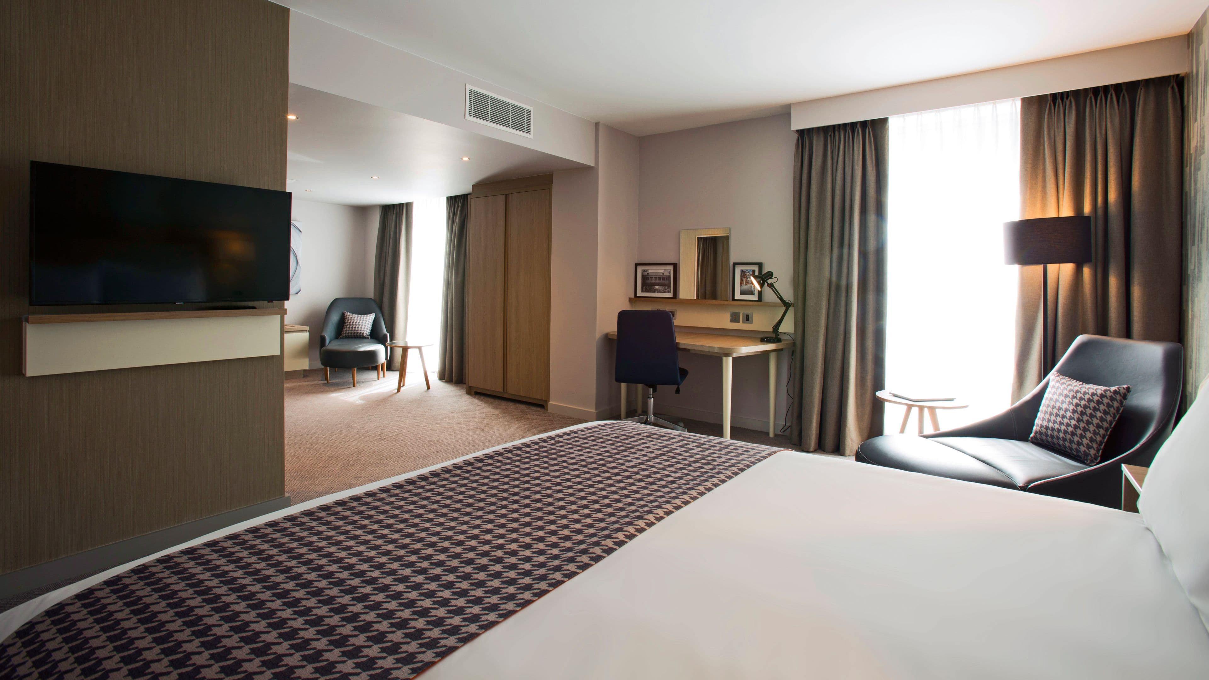 Holiday Inn Manchester - City Centre — 10