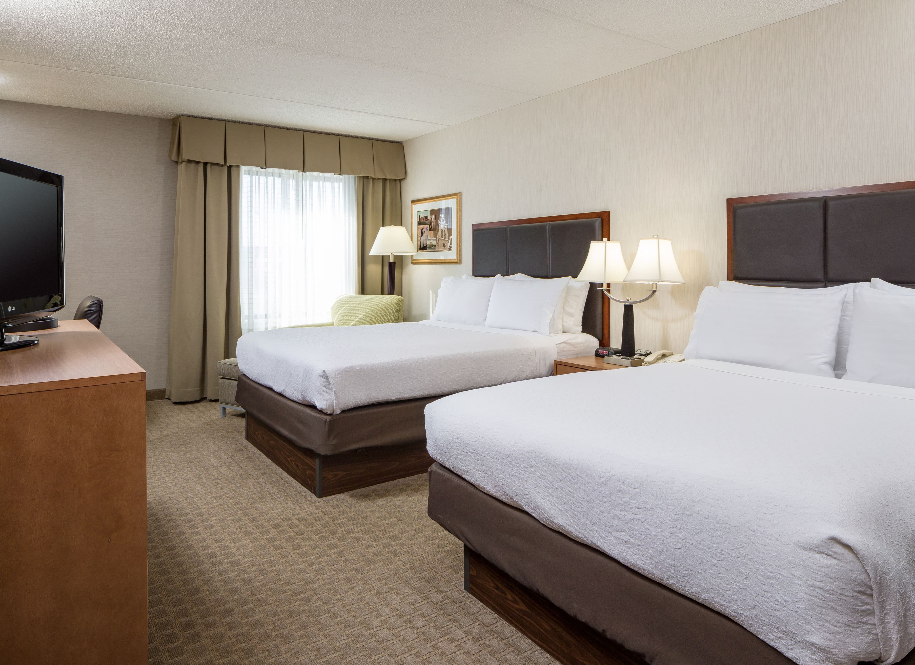 Holiday Inn Manchester Airport — 24