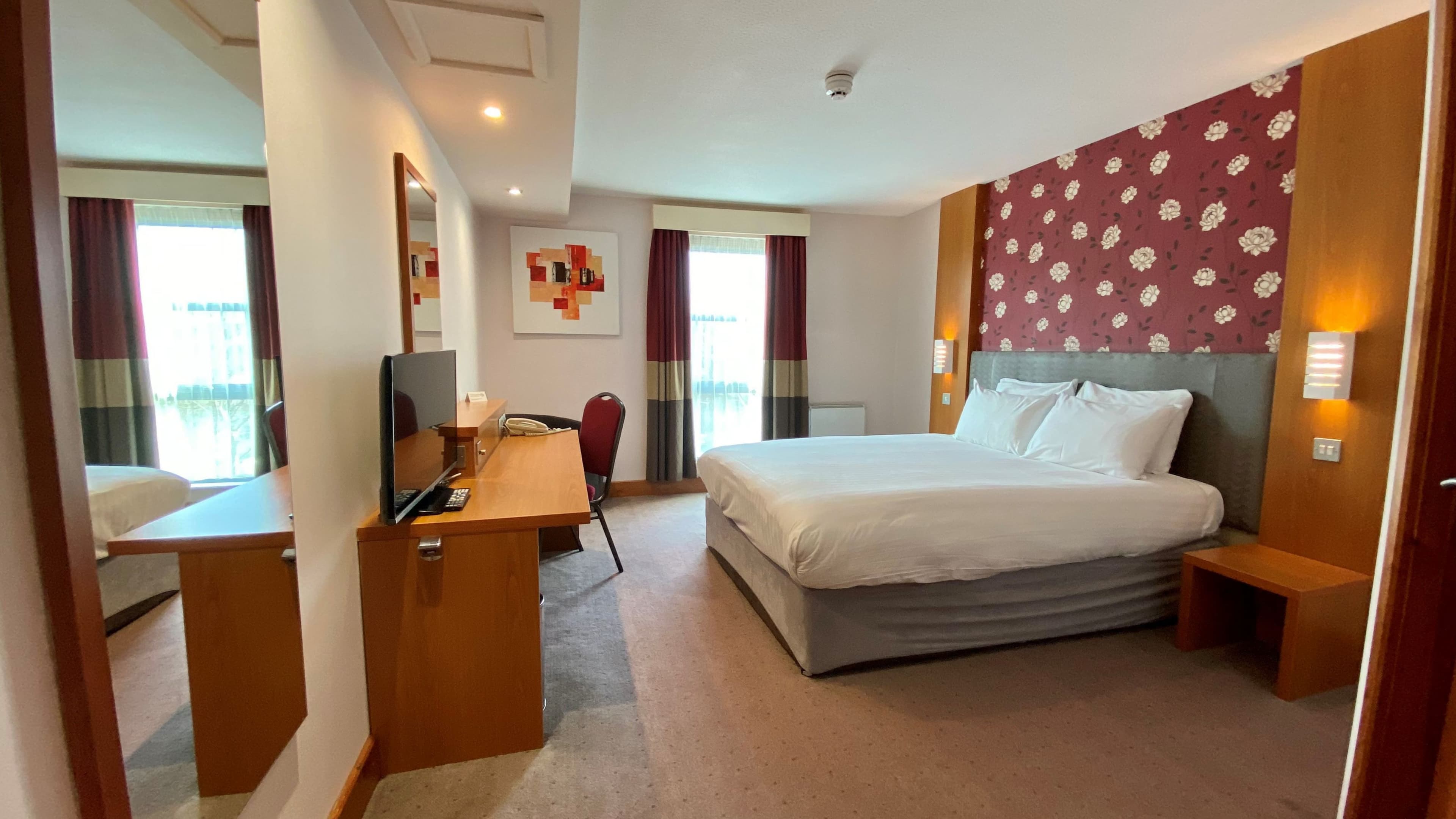 Holiday Inn Manchester - Central Park — 13