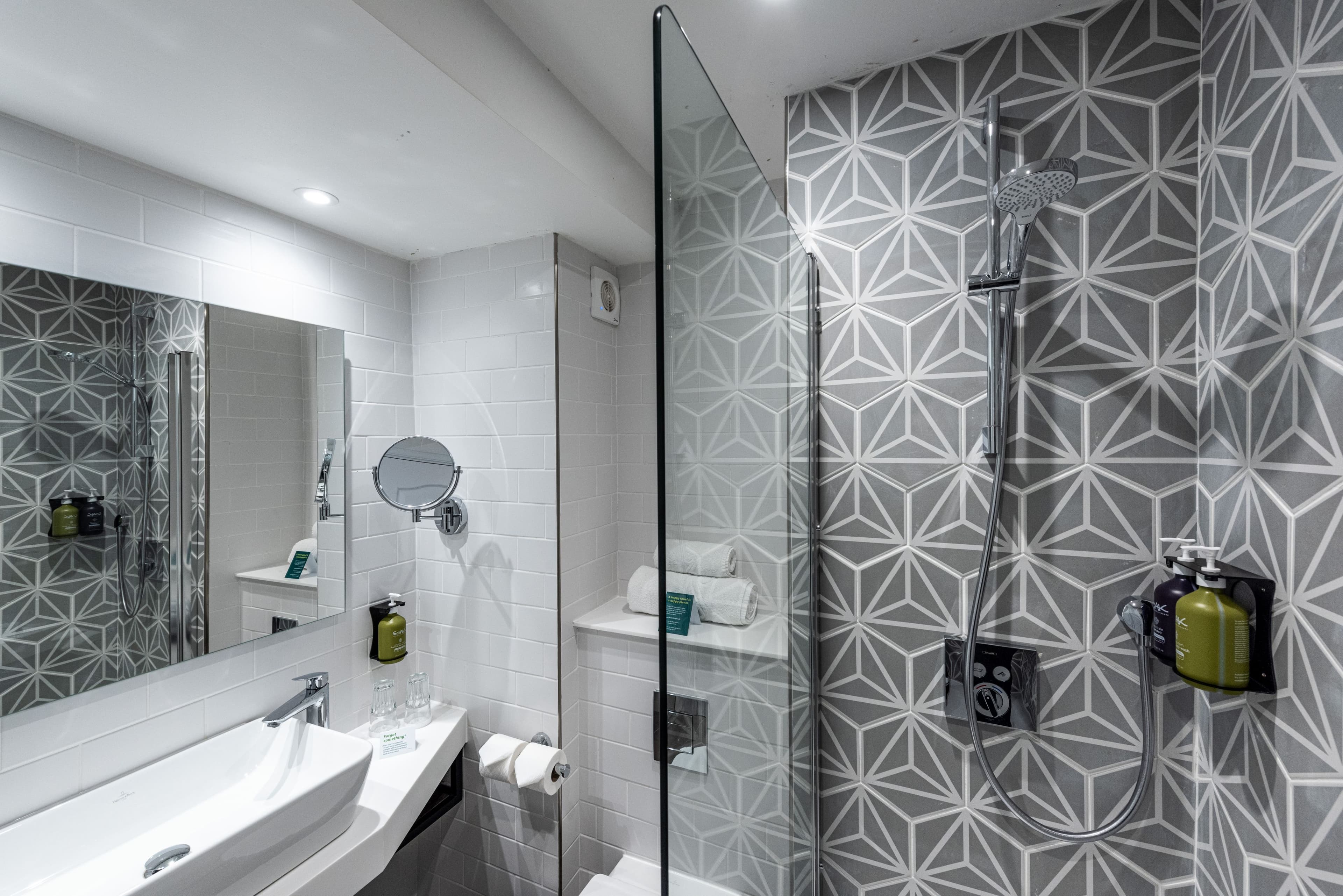 Standard Room - Image 5