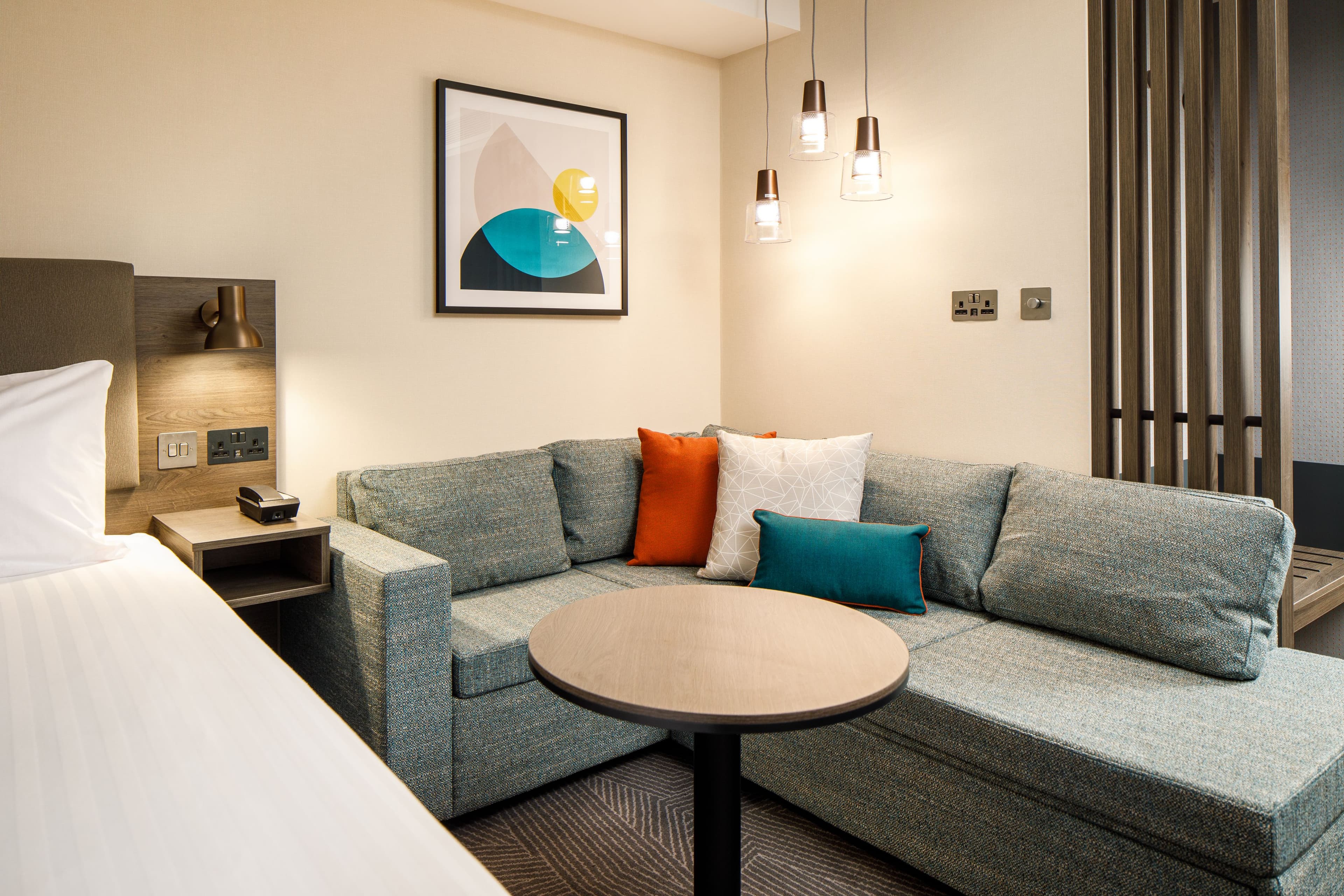Holiday Inn Manchester Airport — 4