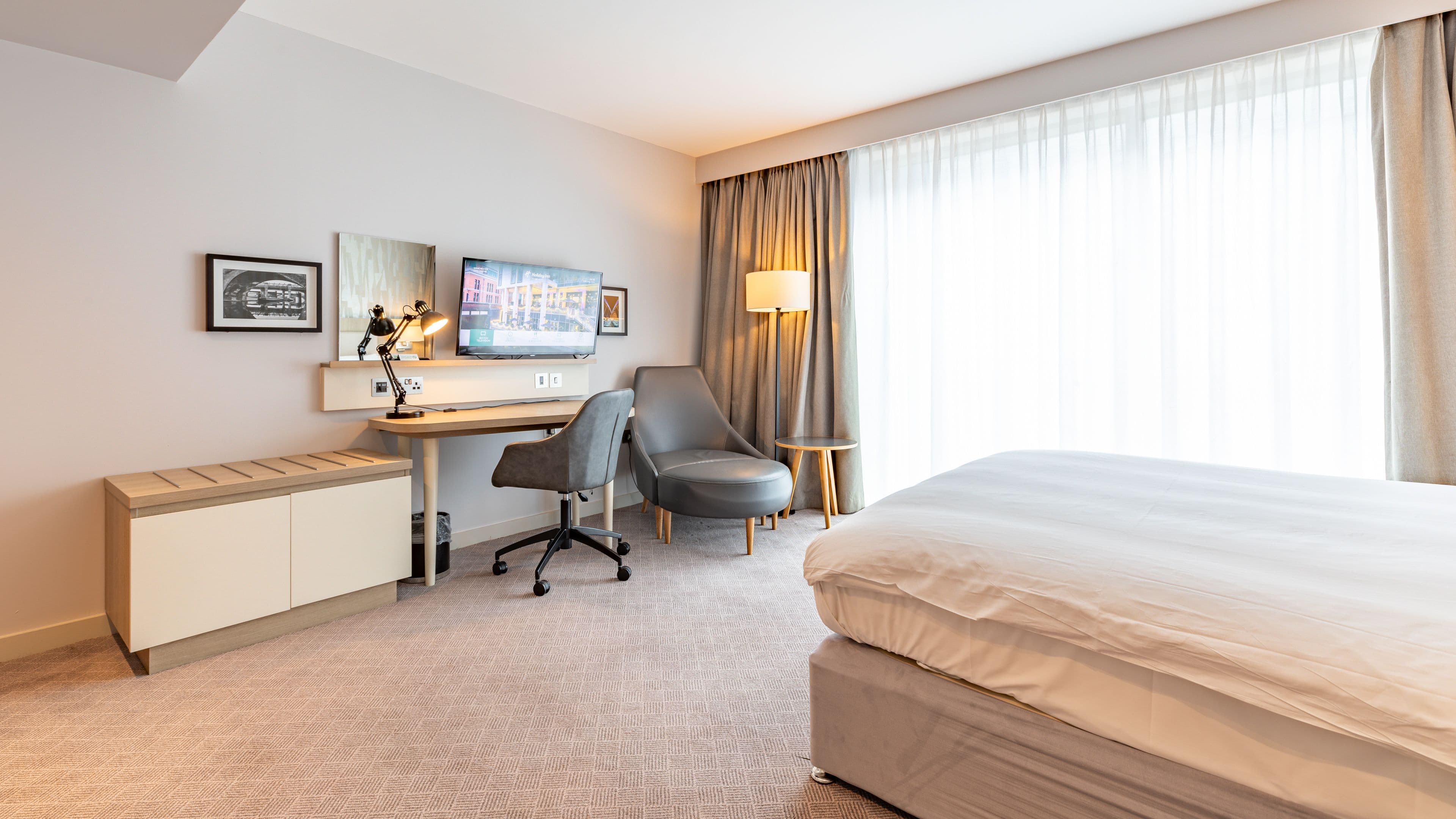 Holiday Inn Manchester - City Centre — 12