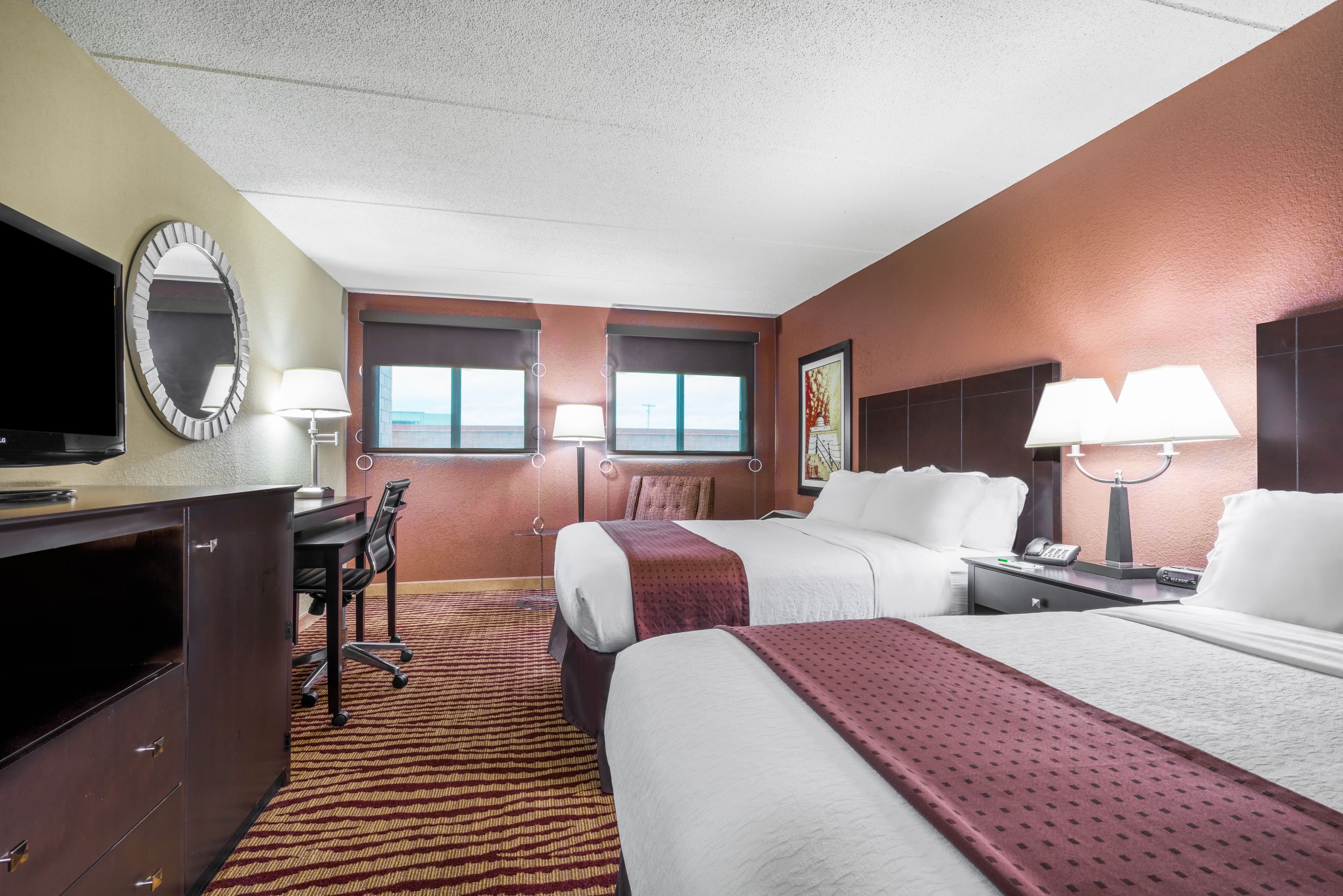 Holiday Inn Manitowoc — 23