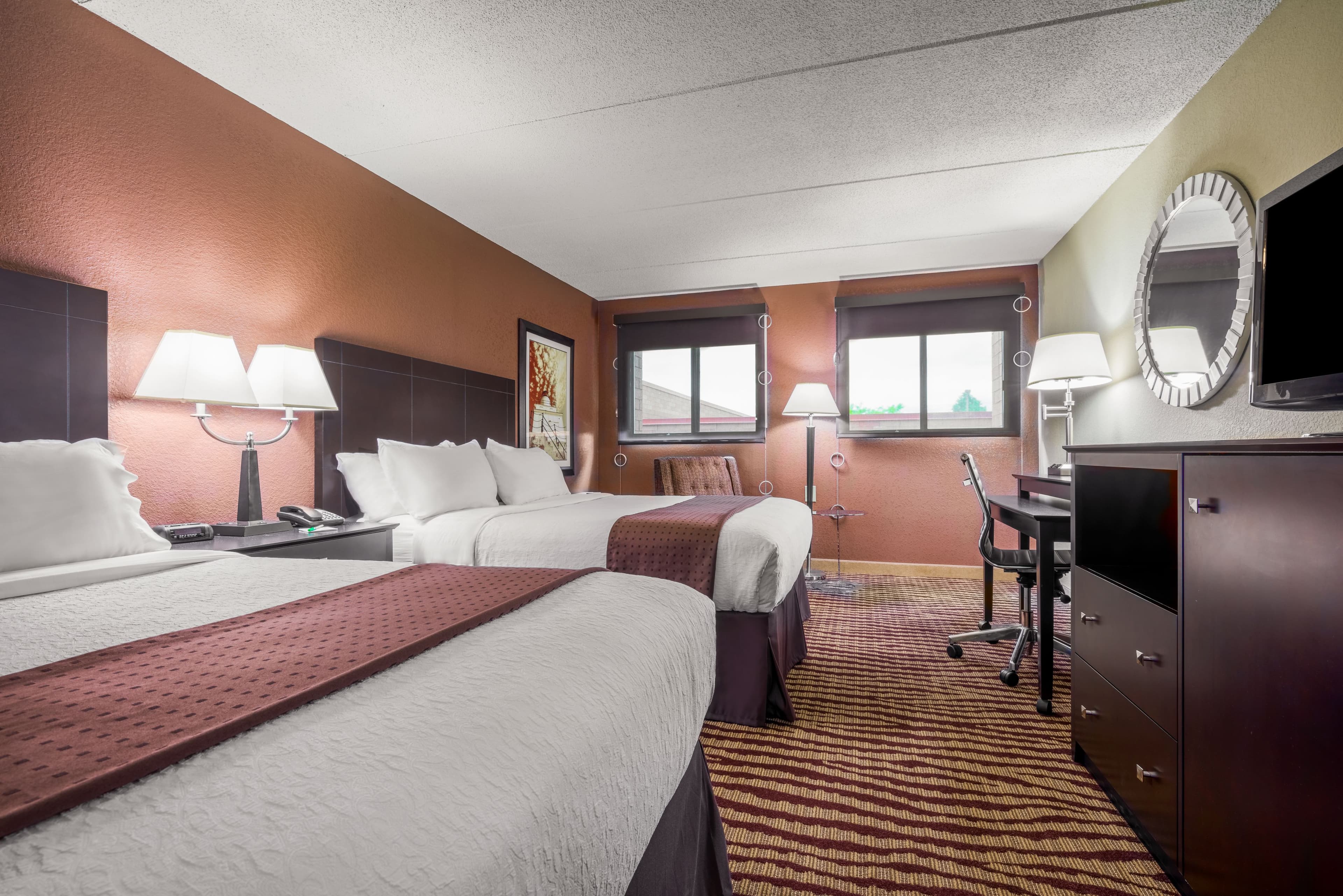 Holiday Inn Manitowoc — 16