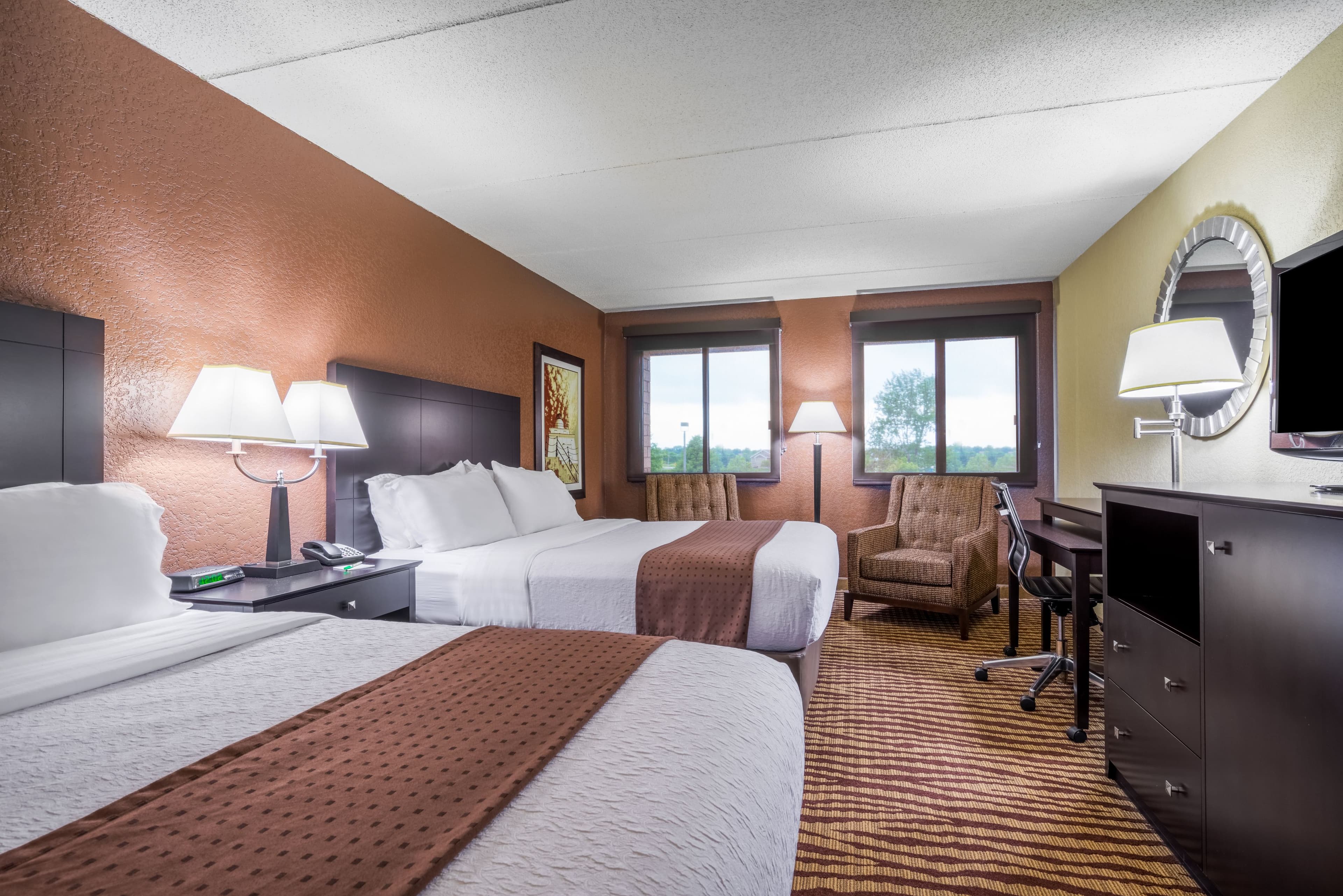 Holiday Inn Manitowoc — 11