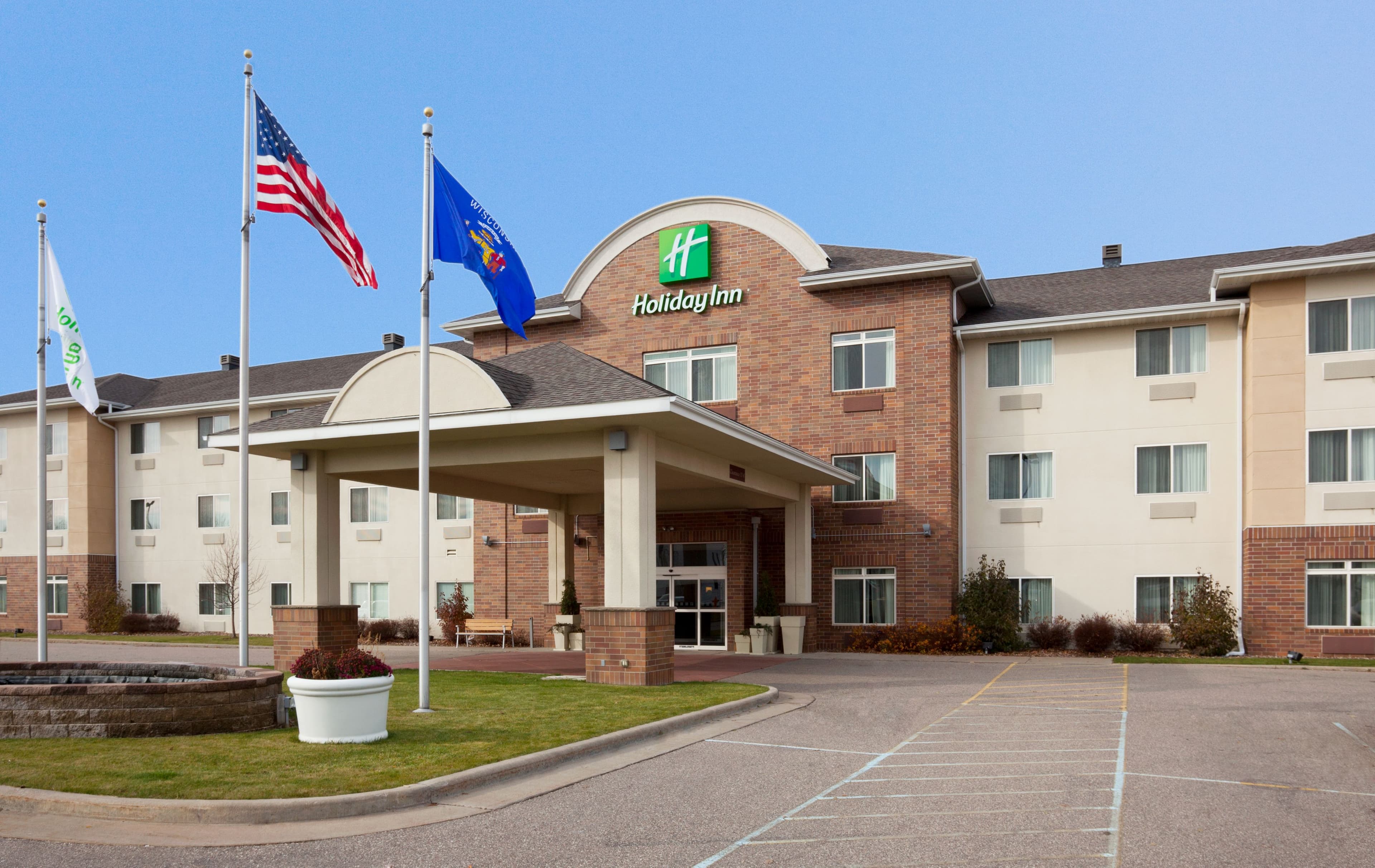 Holiday Inn Conference Ctr Marshfield - Image 1