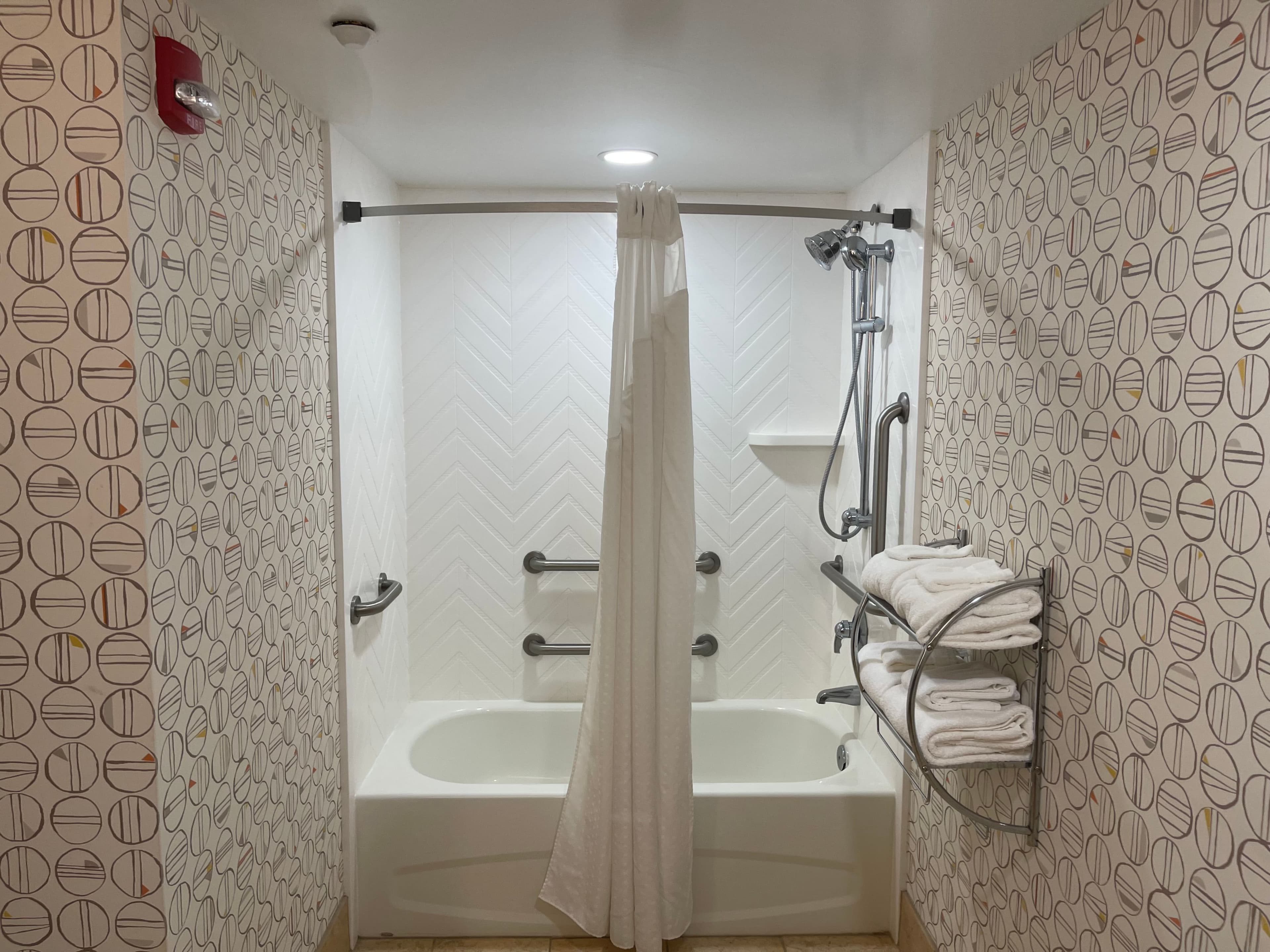 Holiday Inn Martinsburg — 12