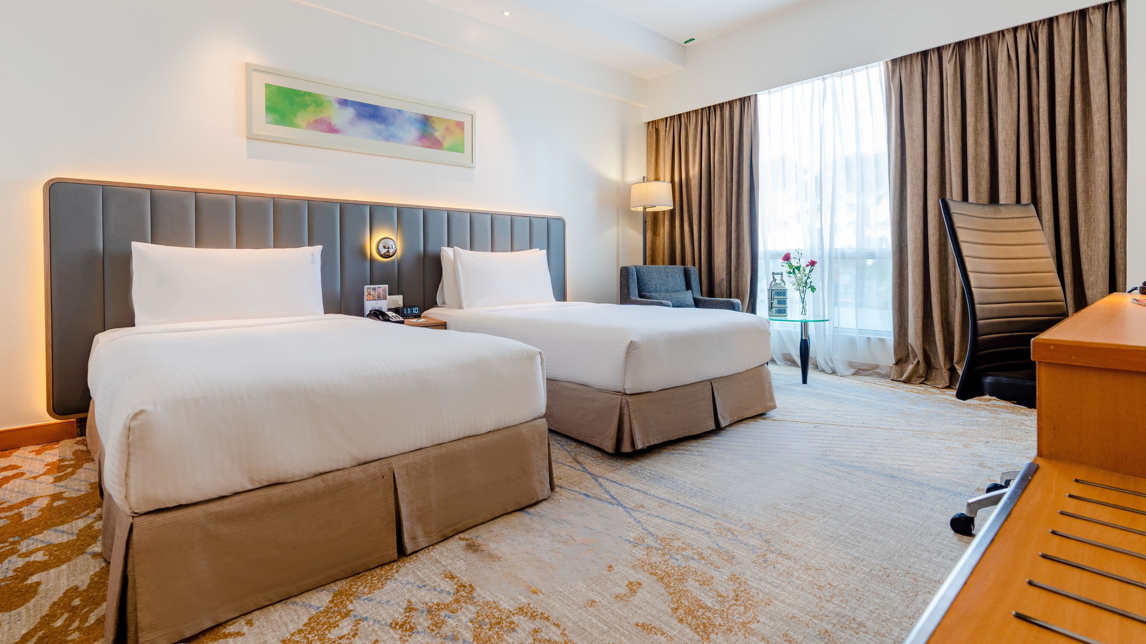 Holiday Inn Melaka - Image 2