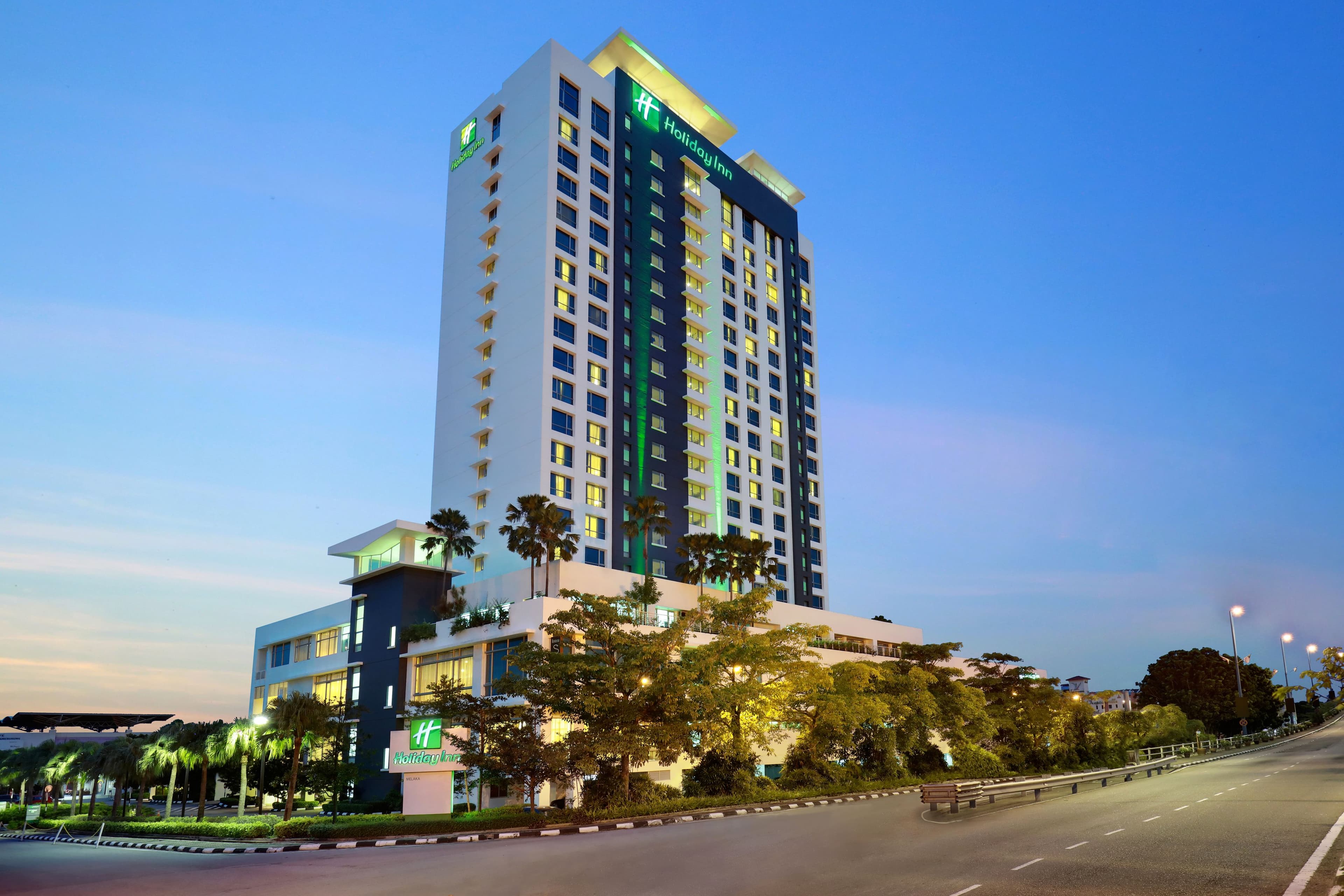 Holiday Inn Melaka - Image 1