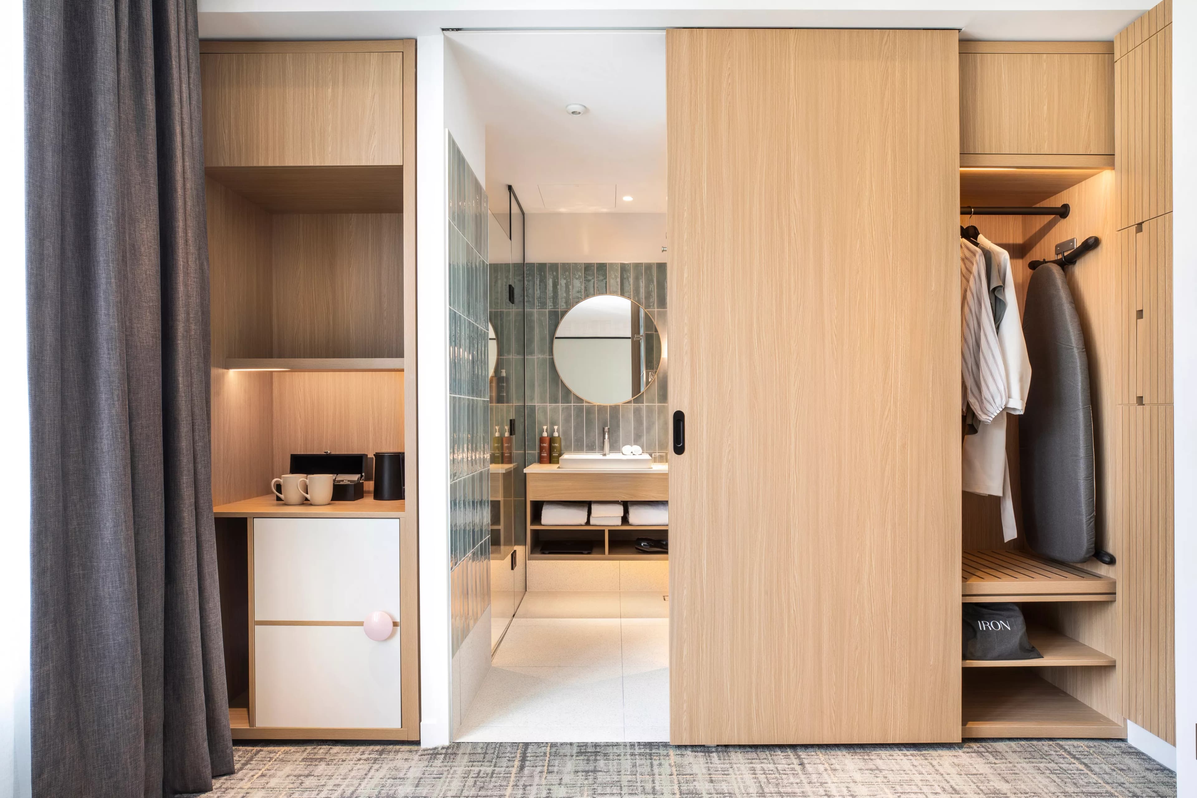 Holiday Inn Melbourne Bourke Street Mall — 54