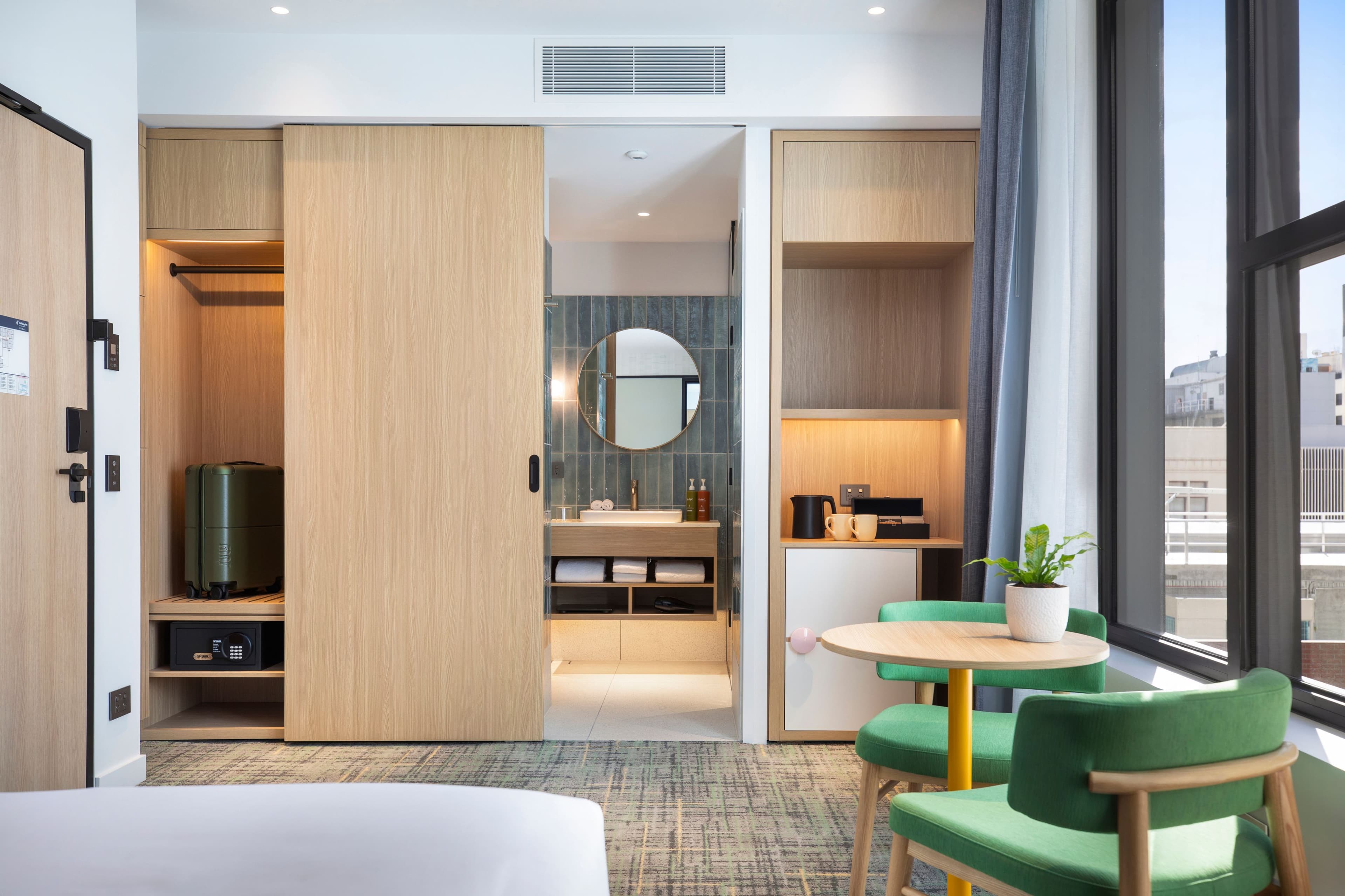 Holiday Inn Melbourne Bourke Street Mall — 24