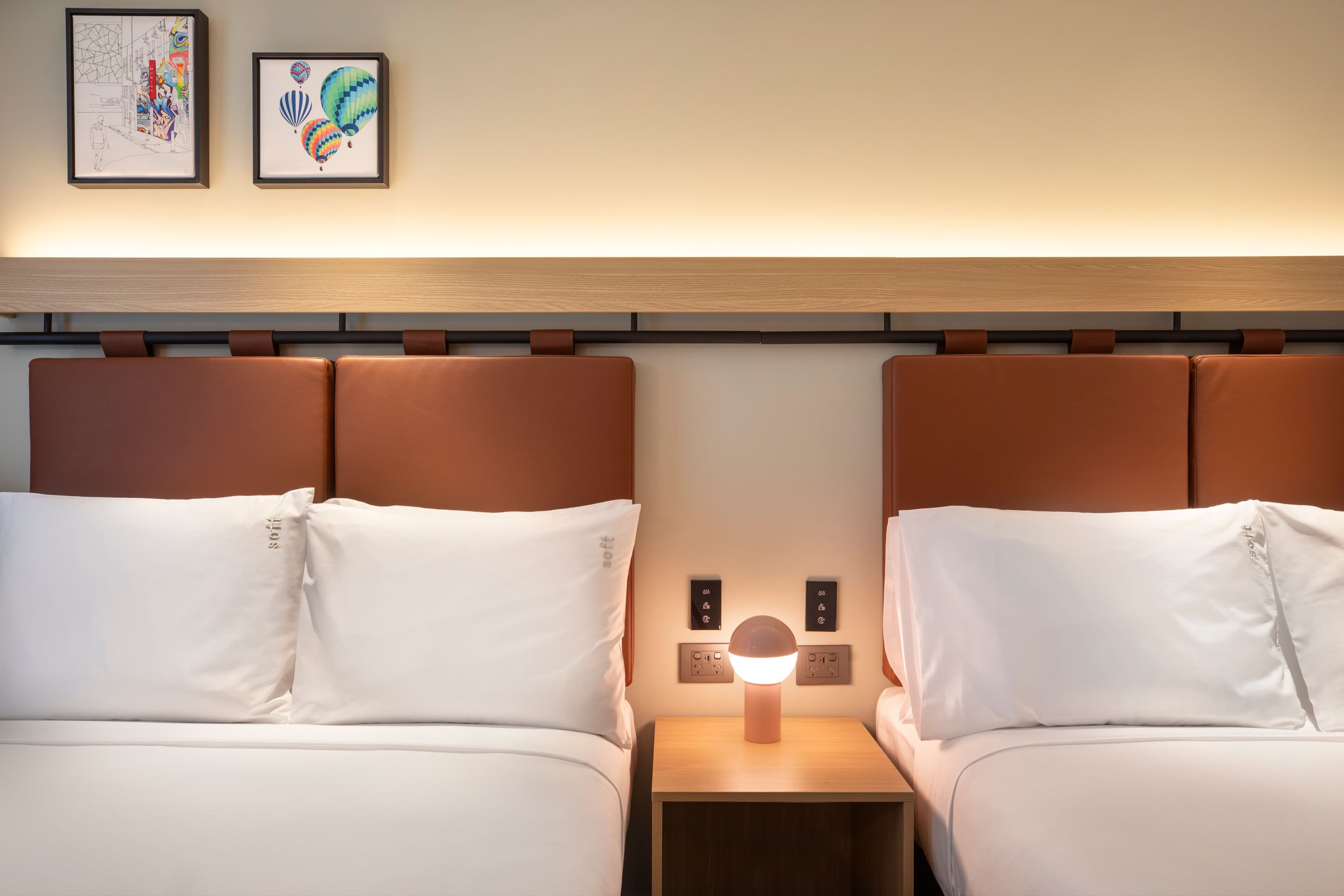 Holiday Inn Melbourne Bourke Street Mall — 10