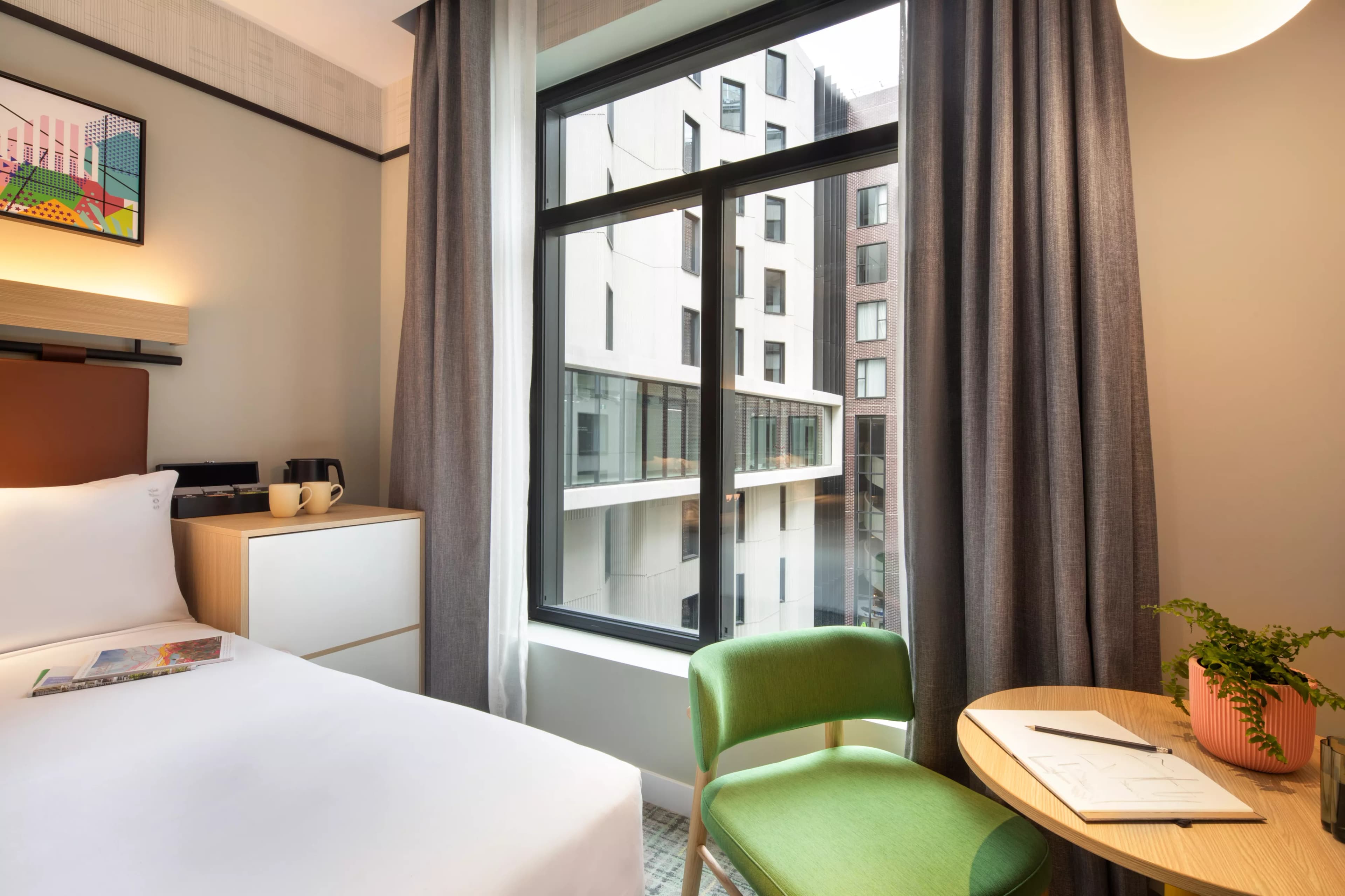 Holiday Inn Melbourne Bourke Street Mall — 14