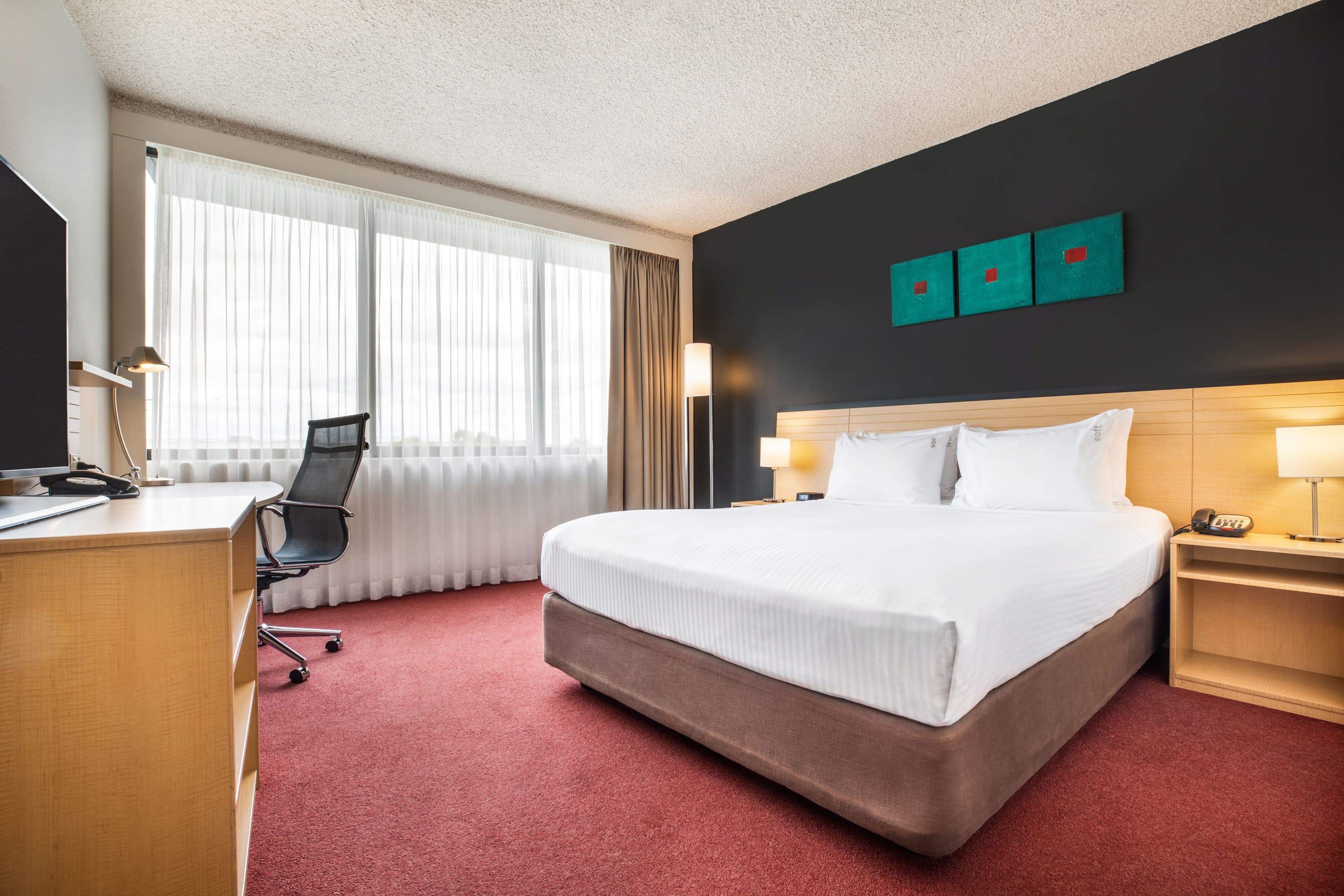 Holiday Inn Melbourne Airport - Image 3