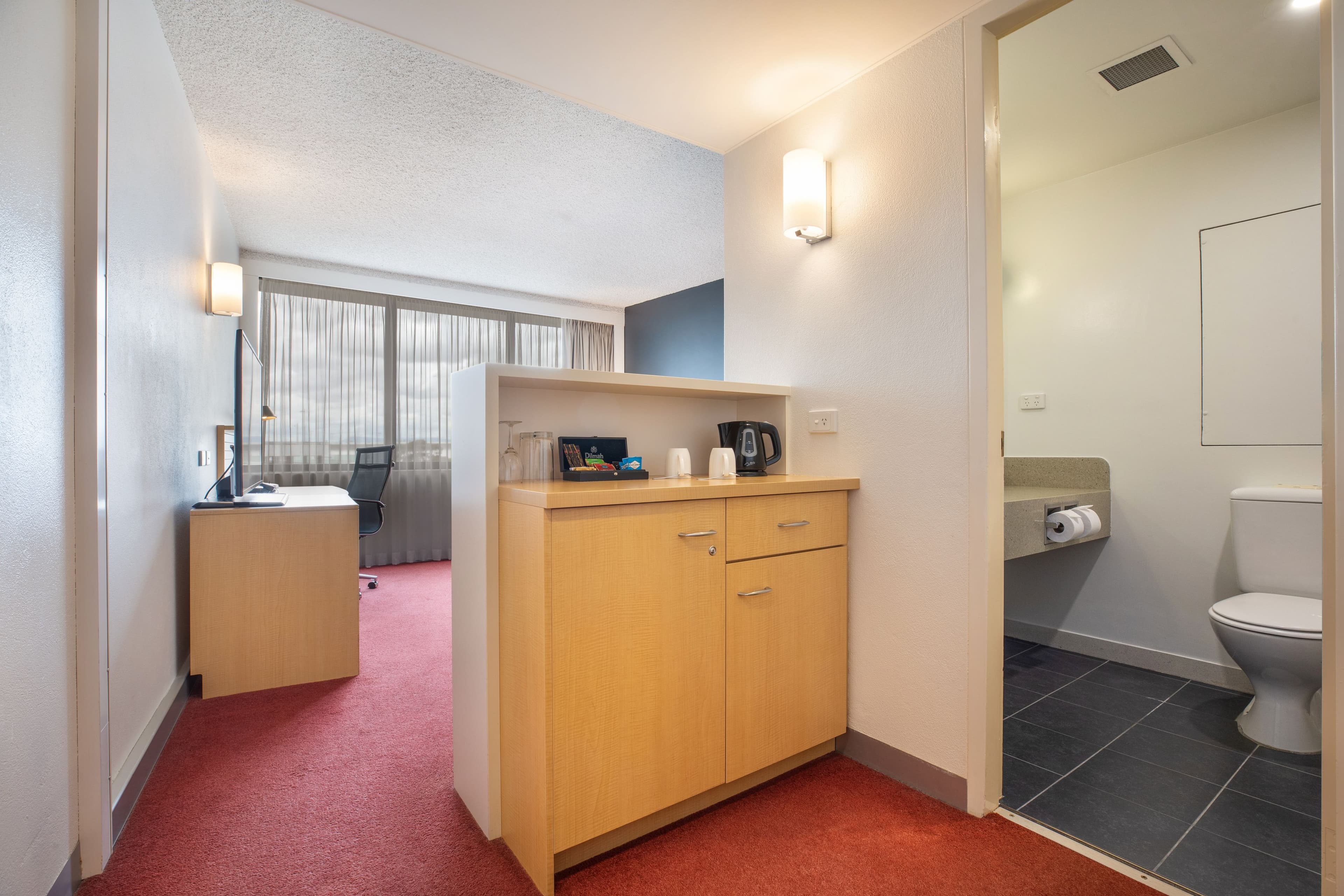 Holiday Inn Melbourne Airport - Image 5