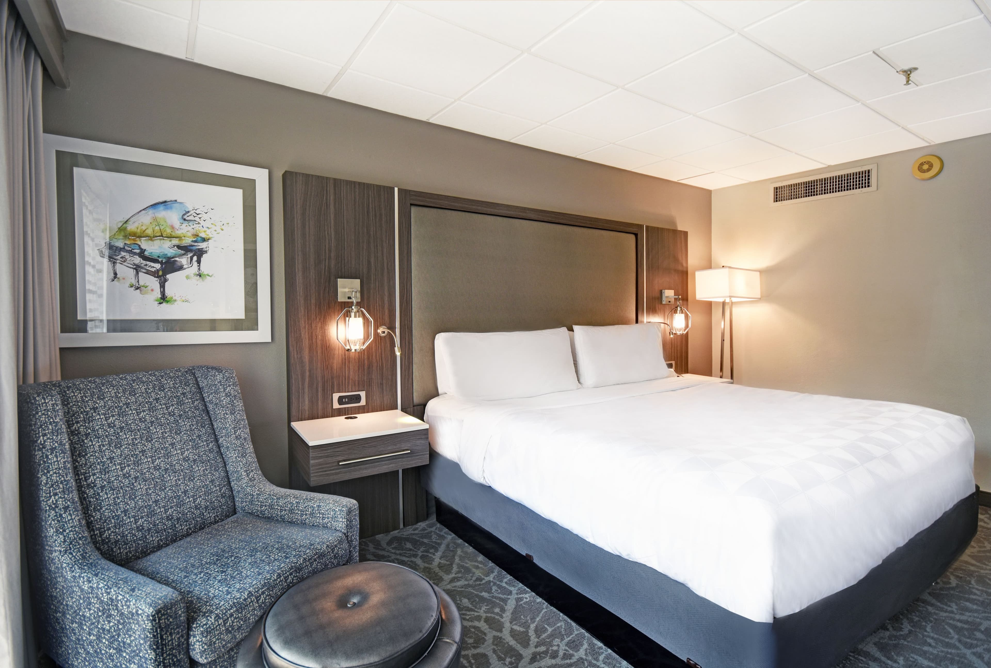 Holiday Inn Memphis-Downtown (Beale St.) — 14