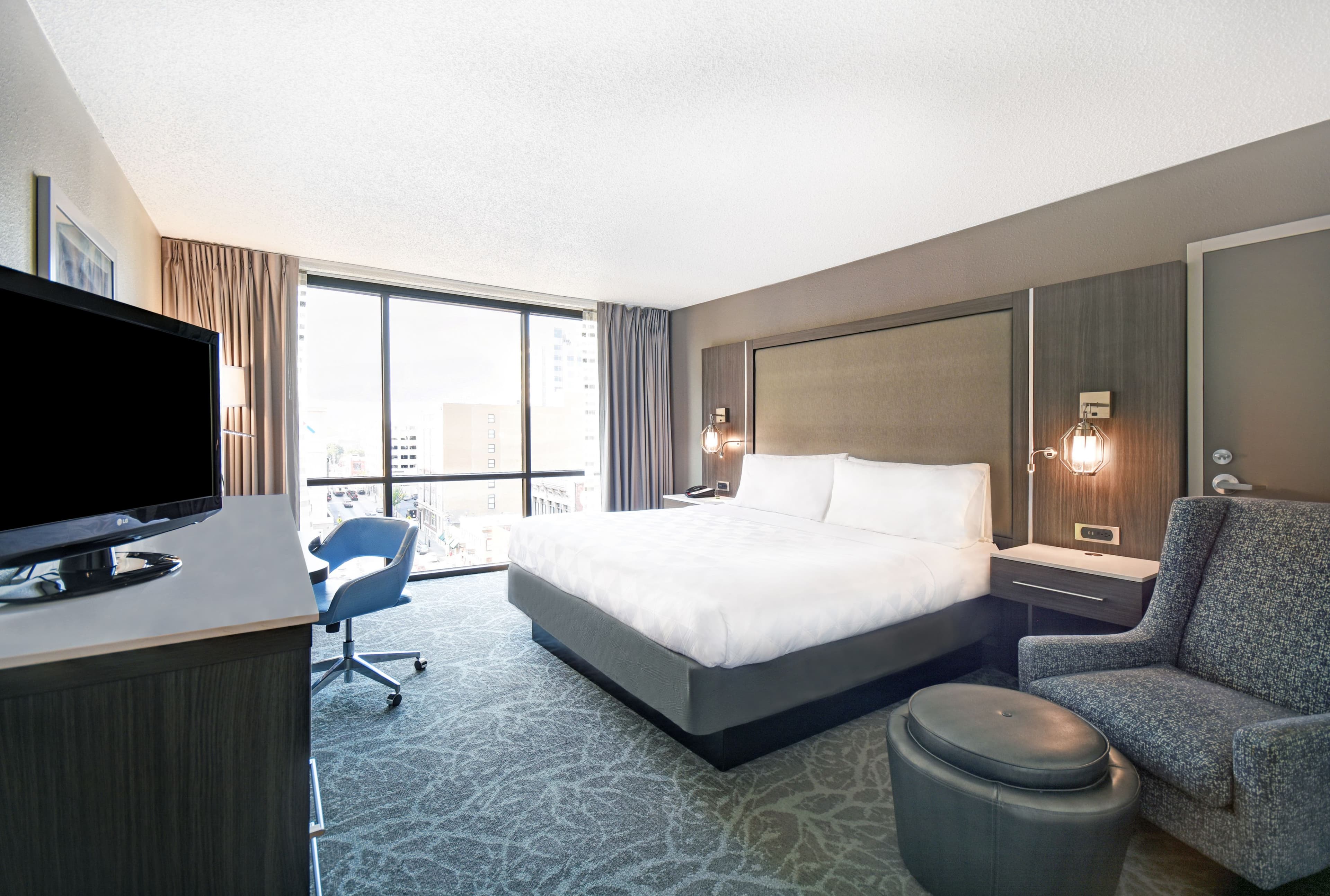 Holiday Inn Memphis-Downtown (Beale St.) — 9
