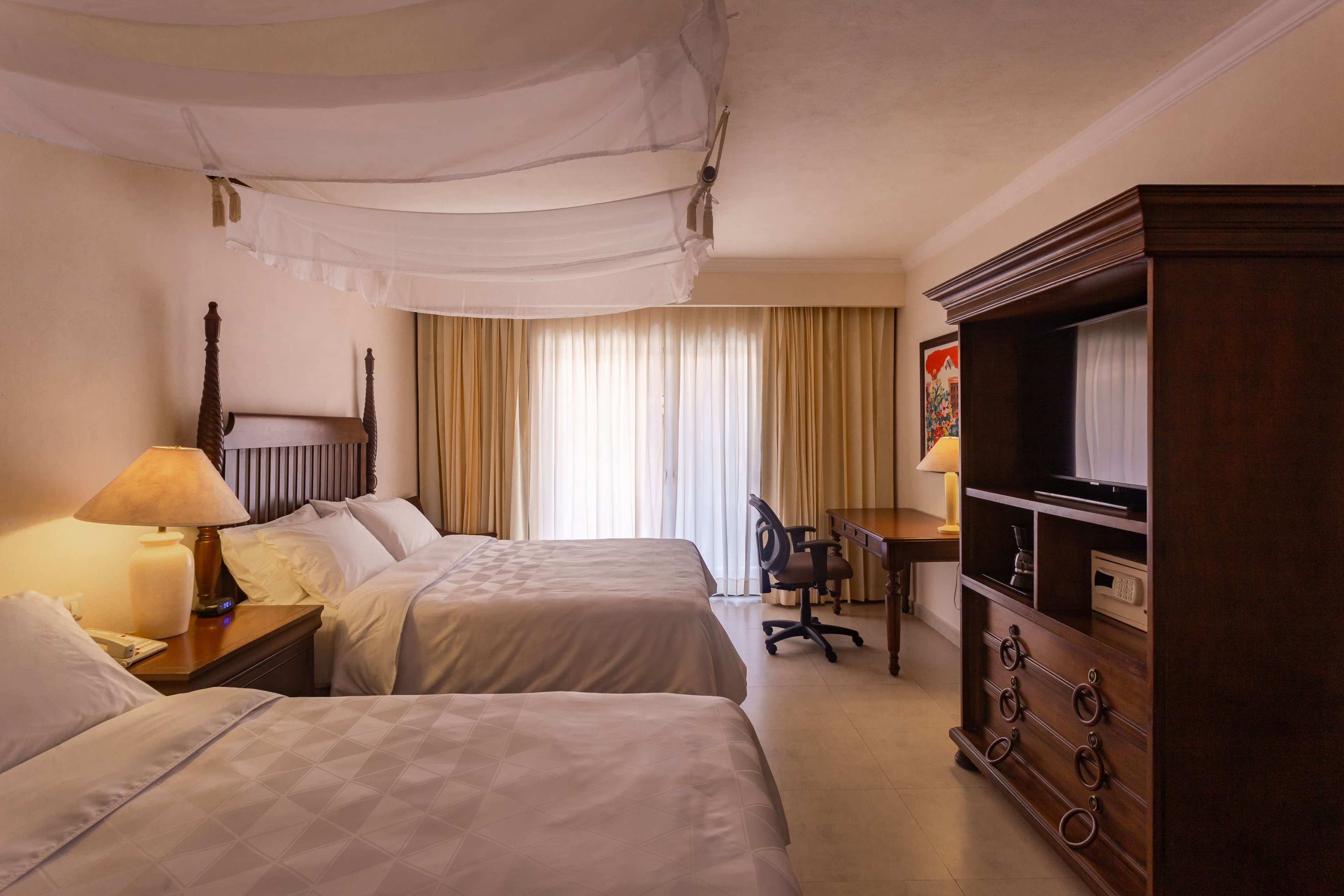 Holiday Inn Merida - Image 5