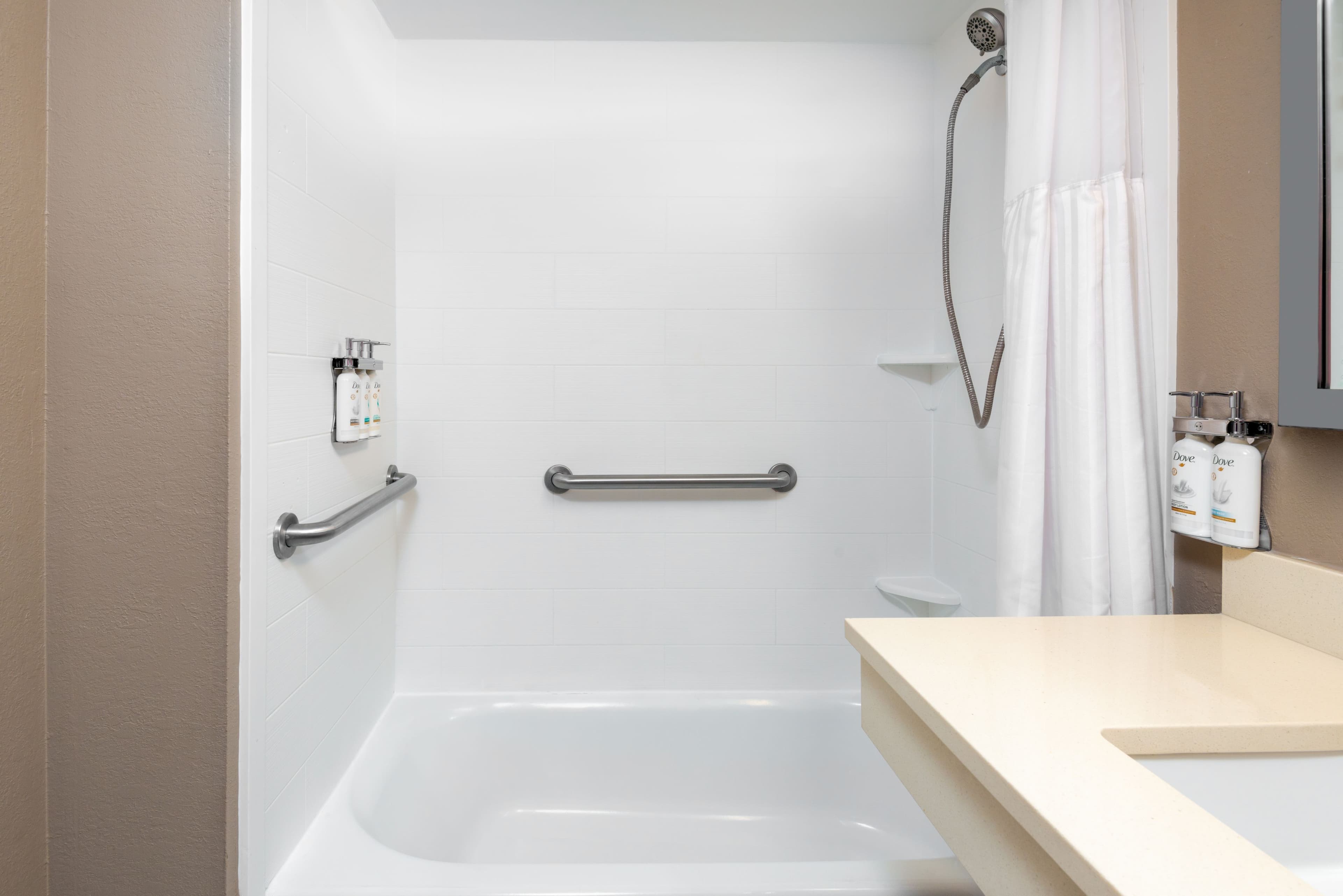 Holiday Inn Miami-Doral Area — 8
