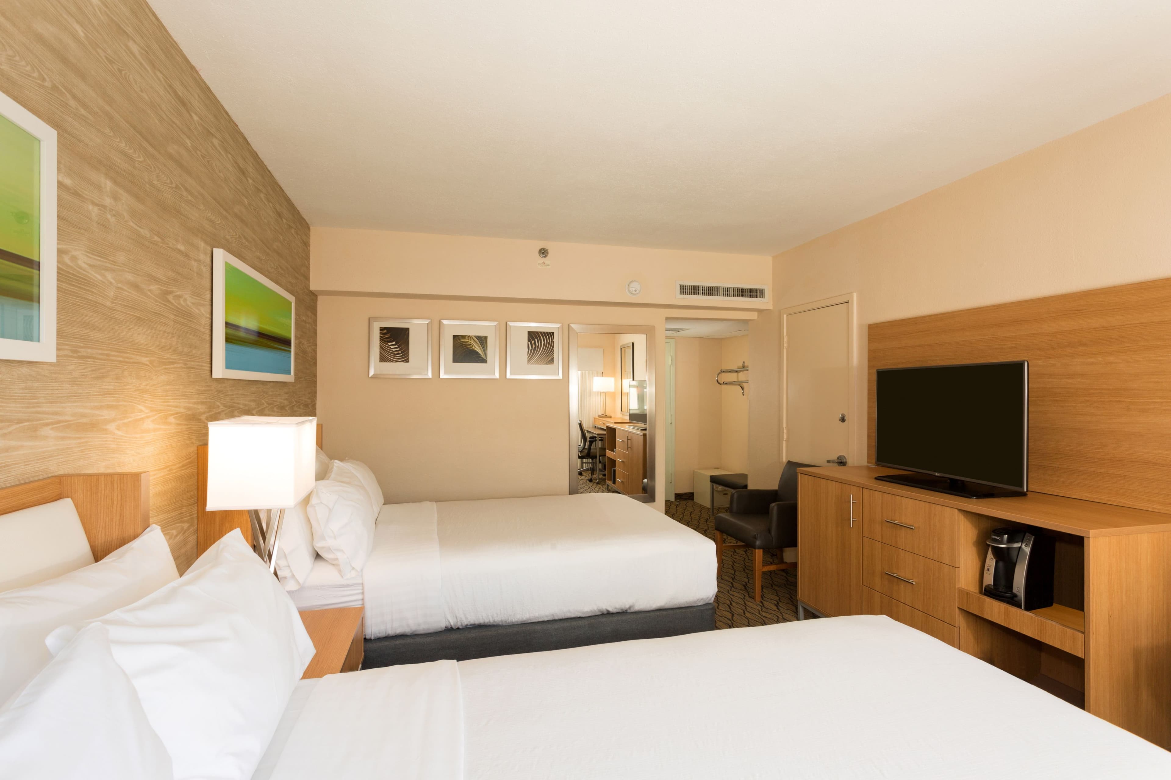 Holiday Inn Miami Beach-Oceanfront — 47