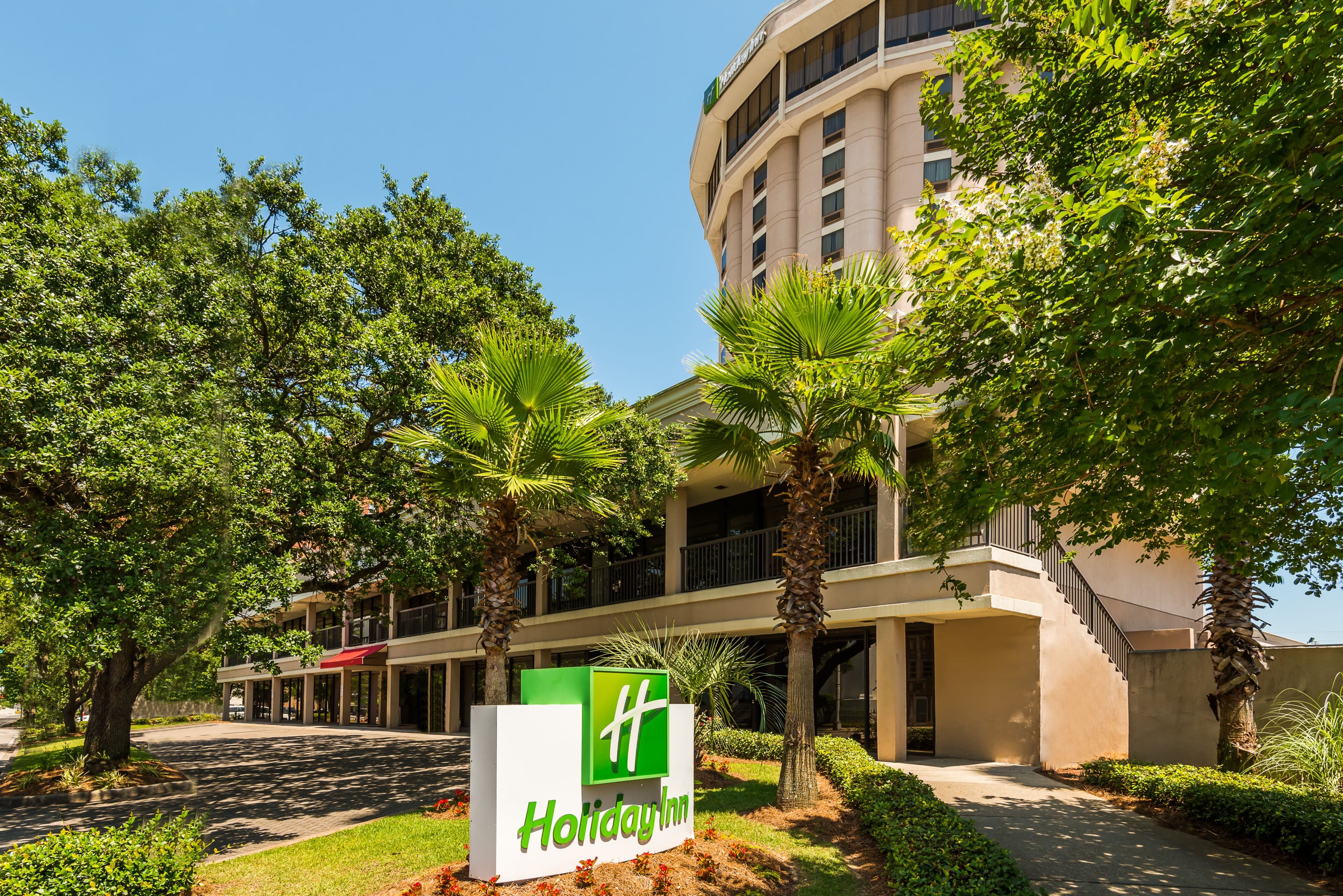 Holiday Inn Mobile-Dwtn/Hist. District - Image 1