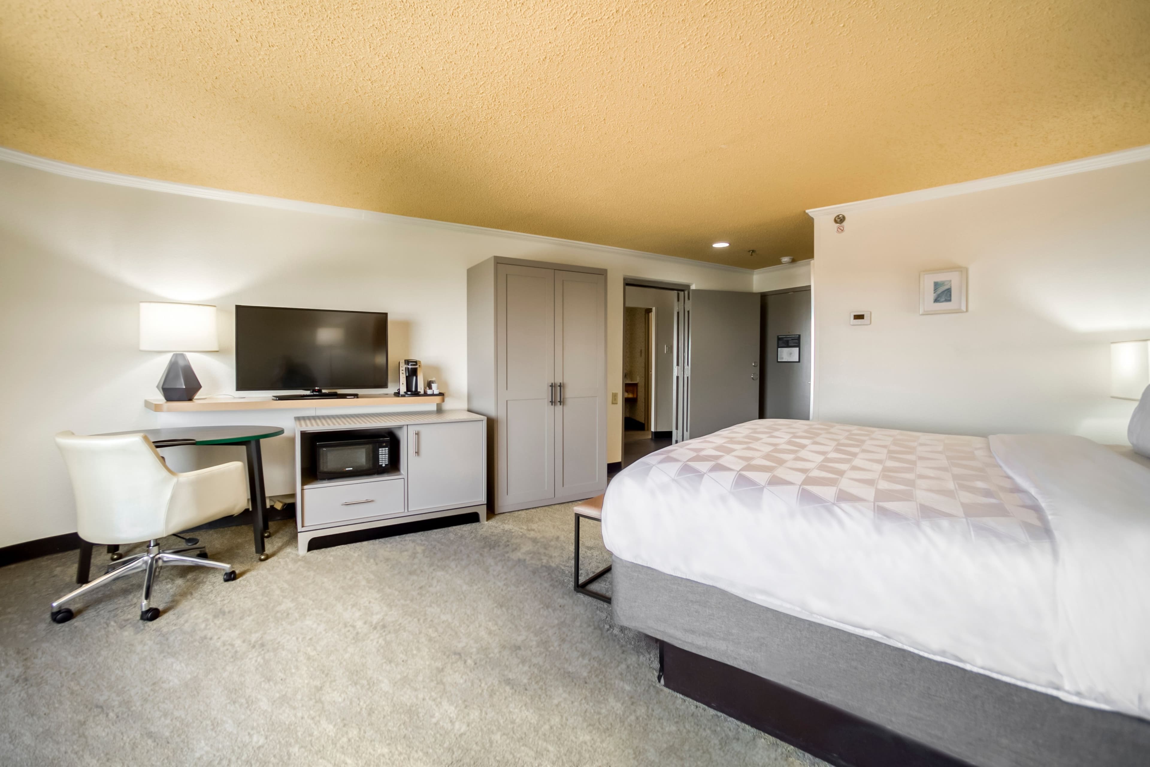 Holiday Inn Mobile-Dwtn/Hist. District — 9