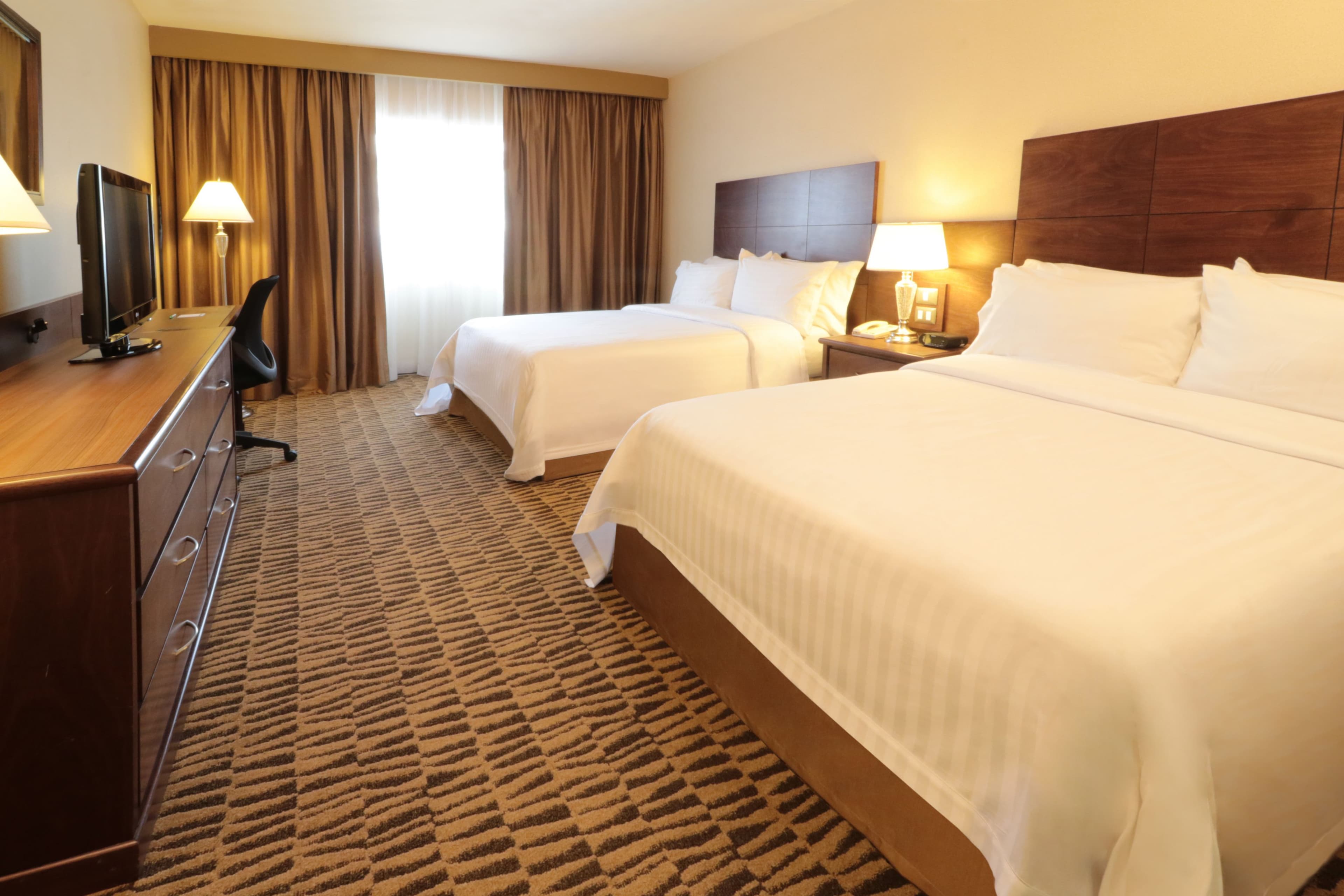 Holiday Inn Monterrey Norte — 7
