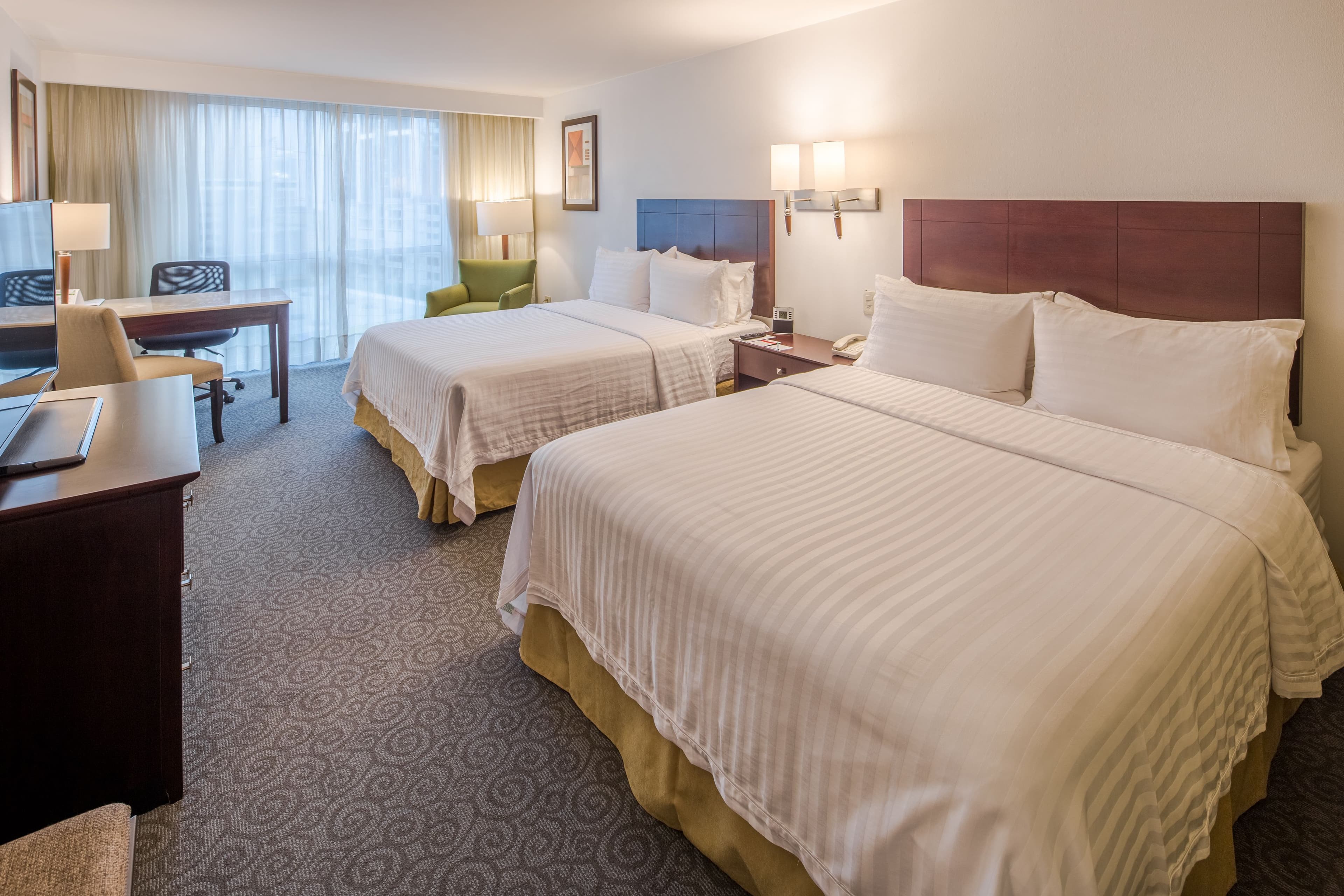 Holiday Inn Monterrey Valle — 6