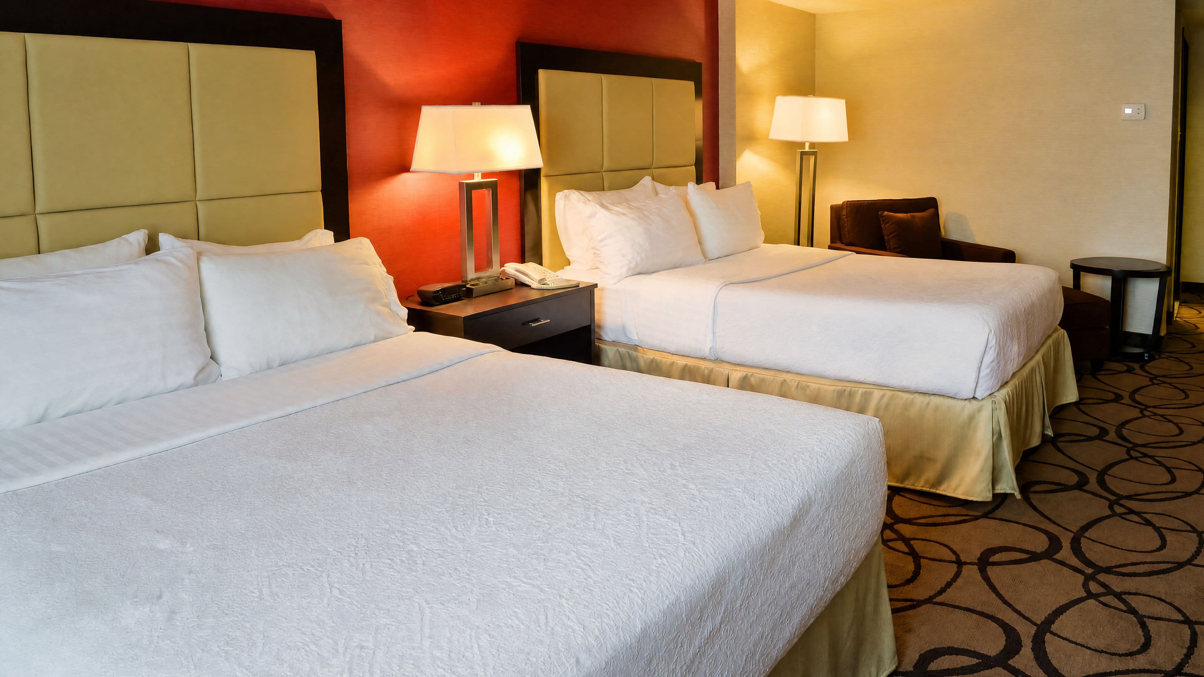 Holiday Inn Montreal Centreville Downtown — 18