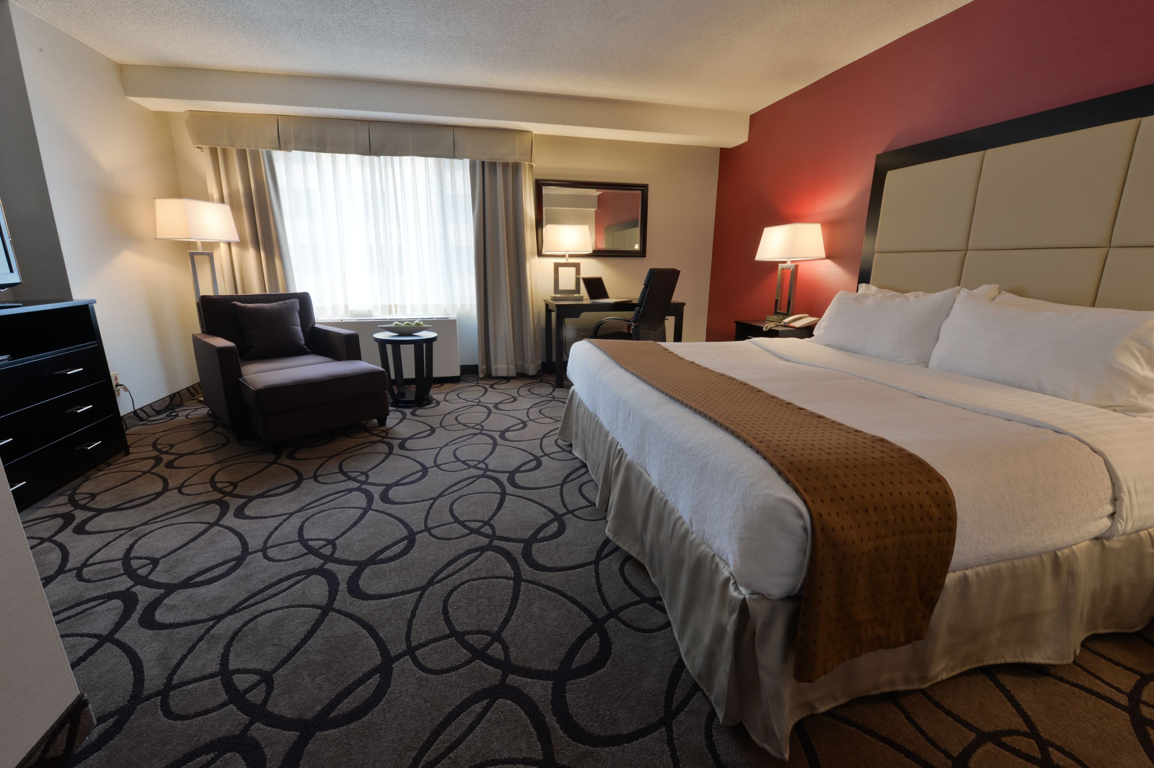 Holiday Inn Montreal Centreville Downtown - Image 4
