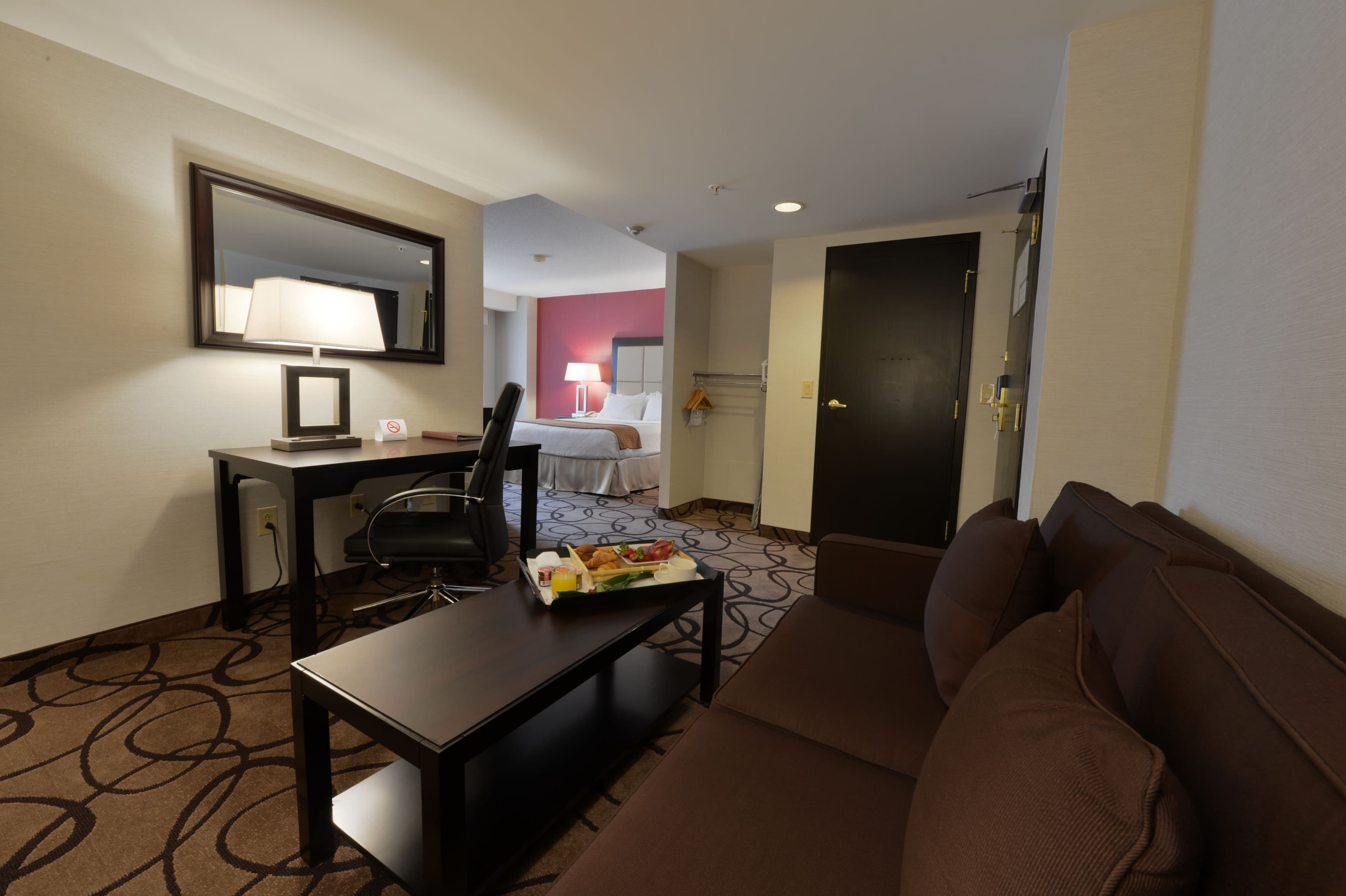 Holiday Inn Montreal Centreville Downtown — 12