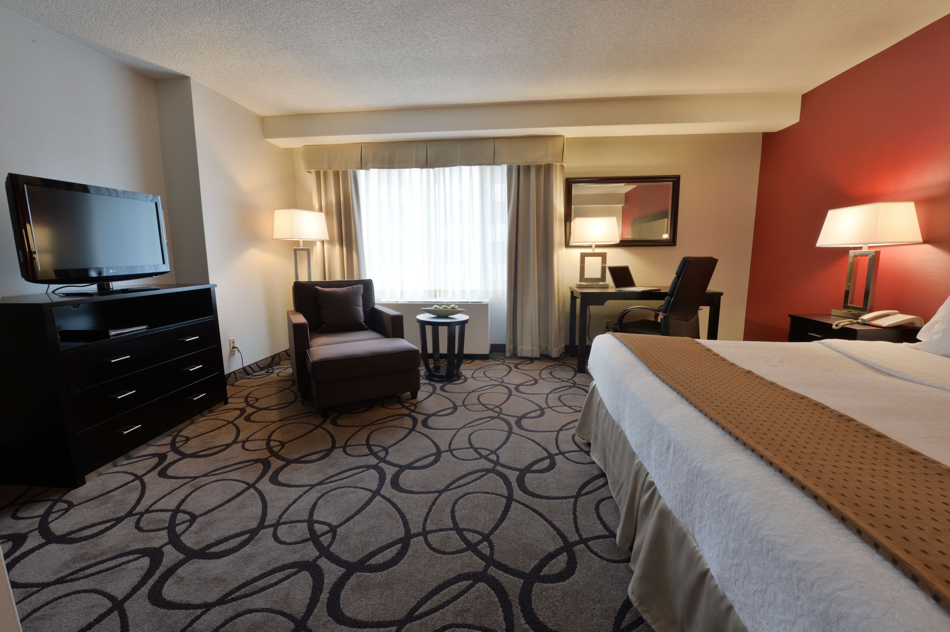Holiday Inn Montreal Centreville Downtown - Image 5