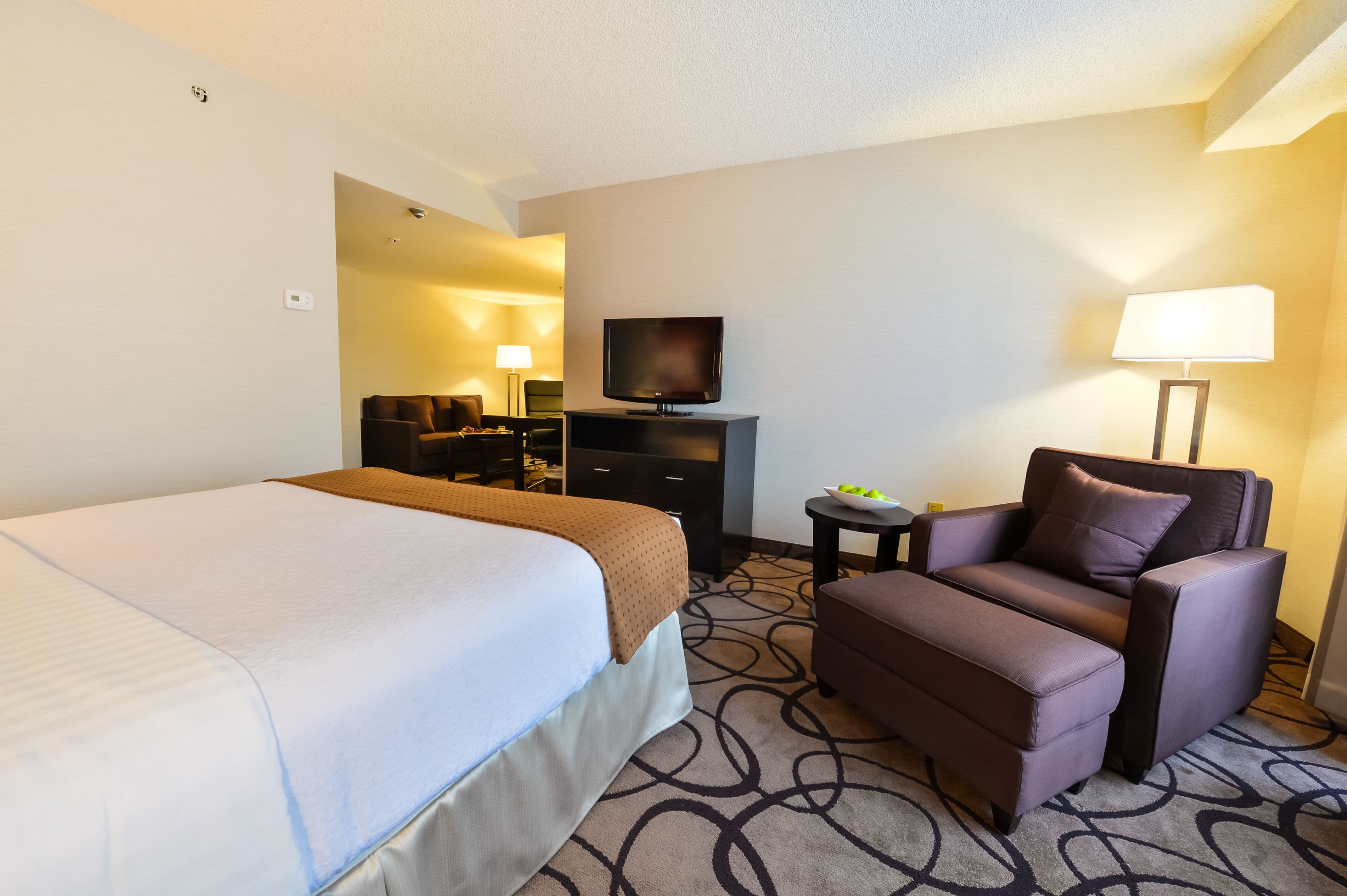 Holiday Inn Montreal Centreville Downtown — 11