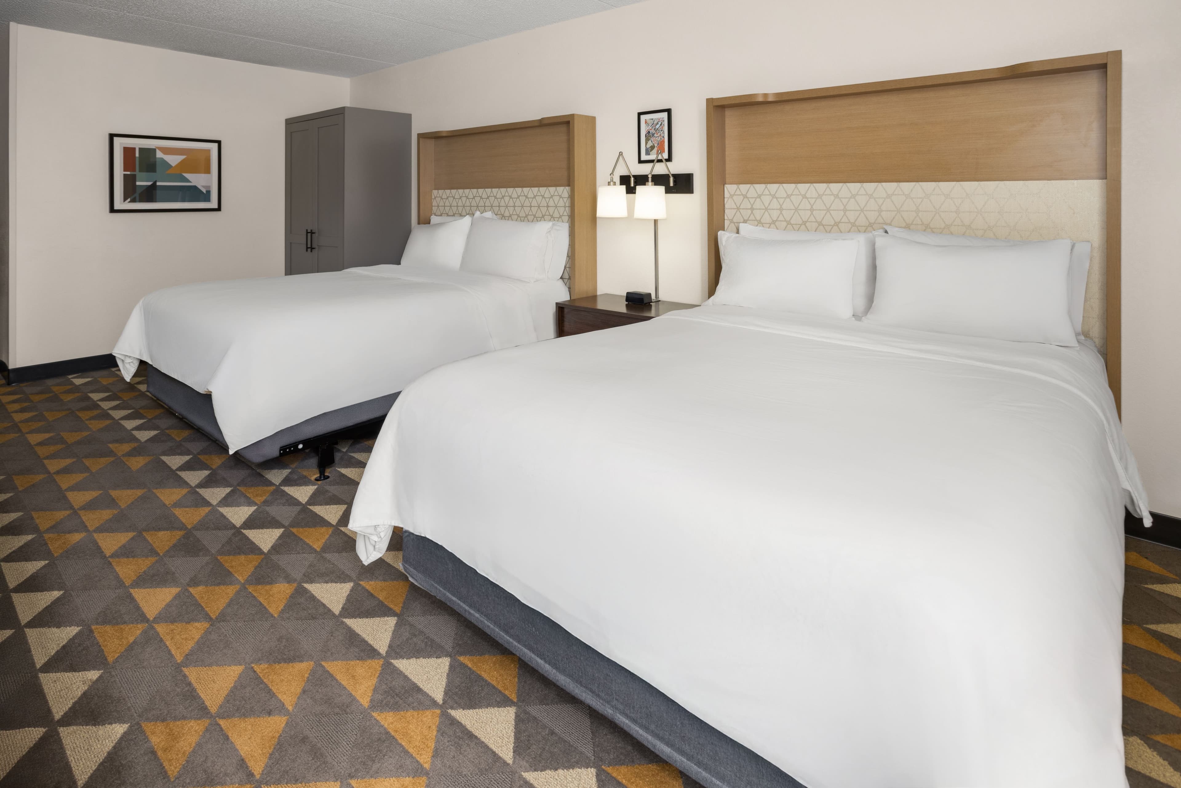 Holiday Inn Morgantown - Reading Area — 26